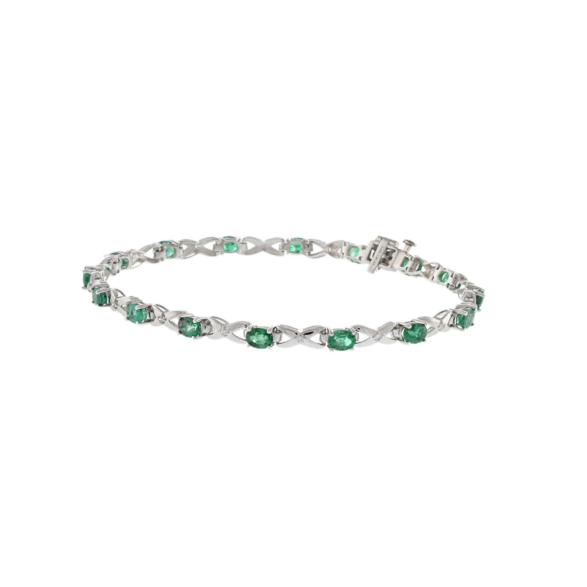14KT White Gold Bracelet with Round Cut Diamonds and Oval Emeralds