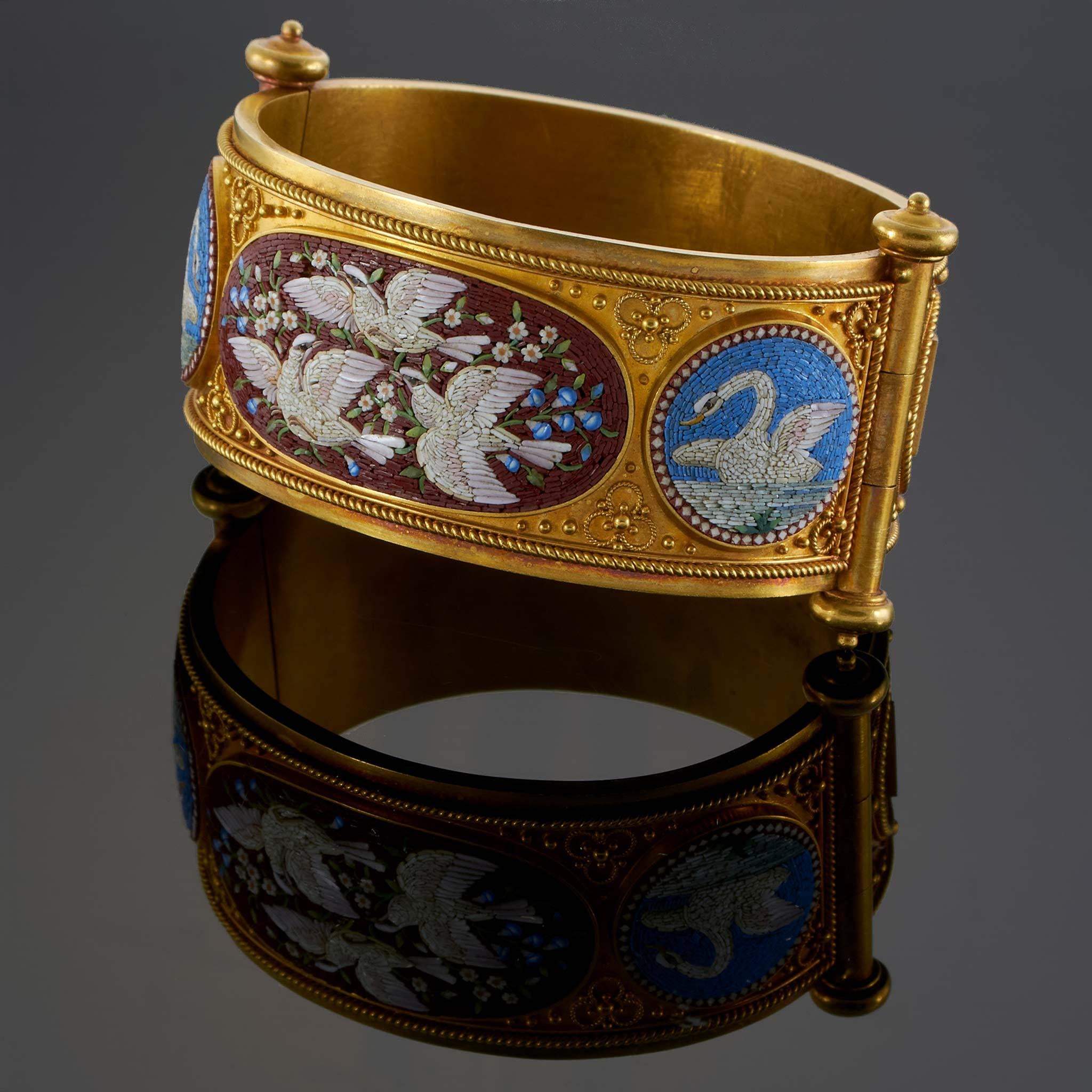 Antique Victorian Micromosaic Bracelet by Cesare Roccheggiani, 18K Yellow Gold