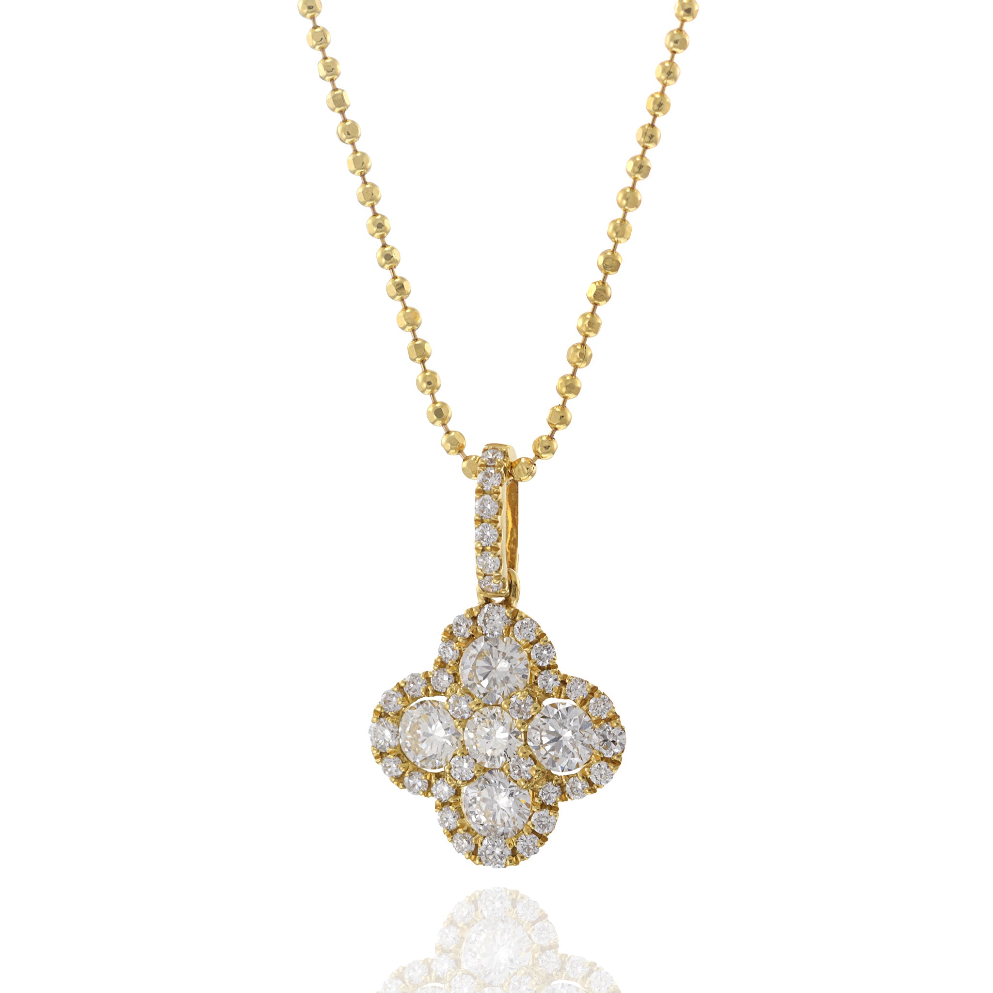18KT Yellow Gold Clover Design Pendant with Round Cut Diamonds