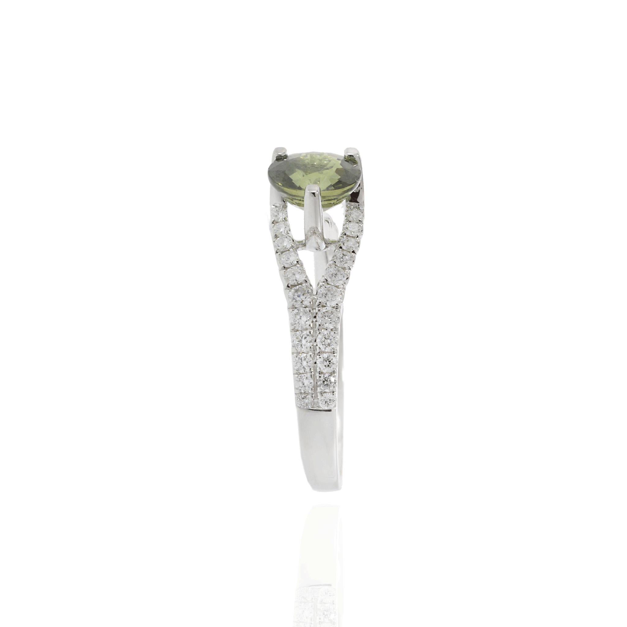 18KT White Gold Green Sapphire and Diamond Martini Ring