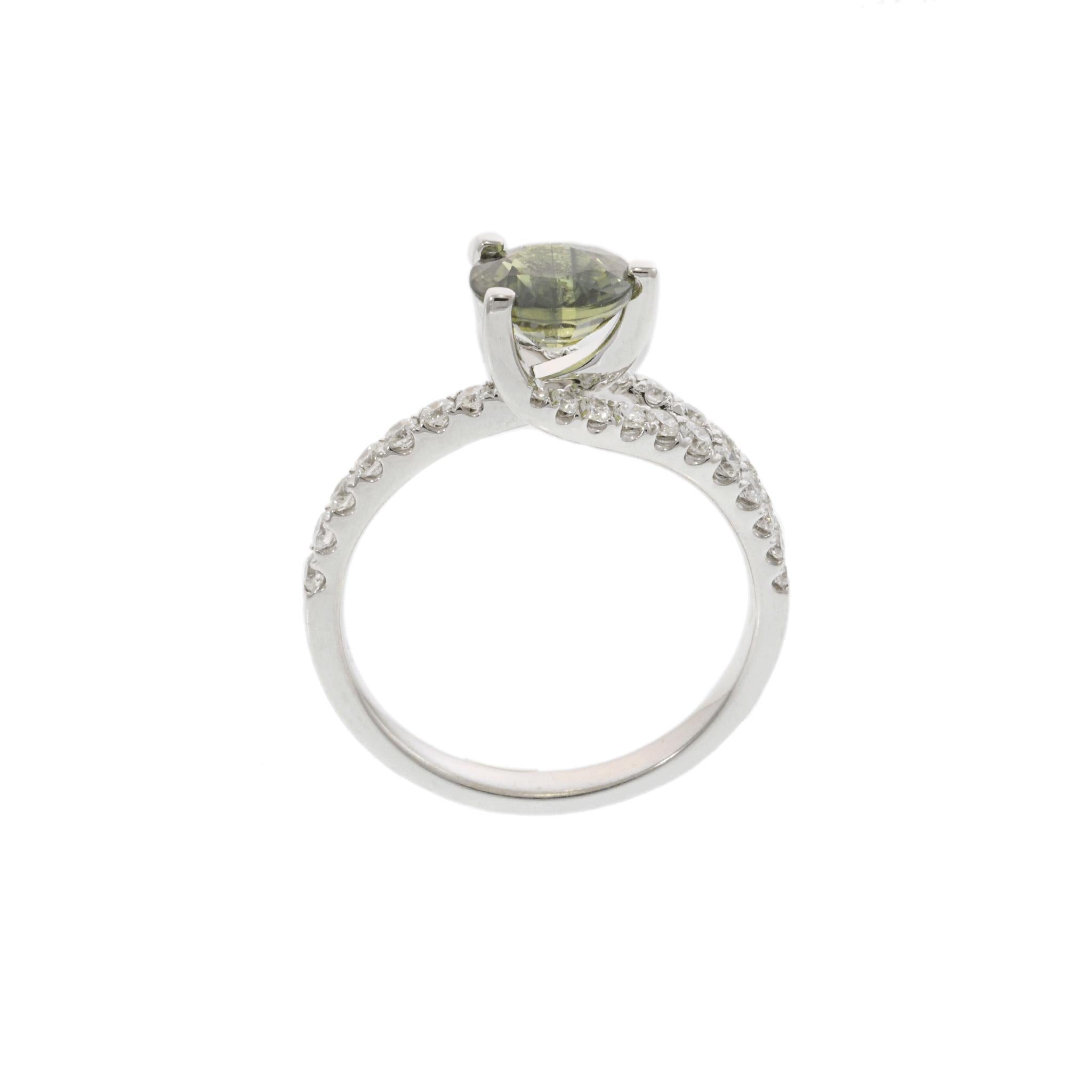 18KT White Gold Green Sapphire and Diamond Martini Ring