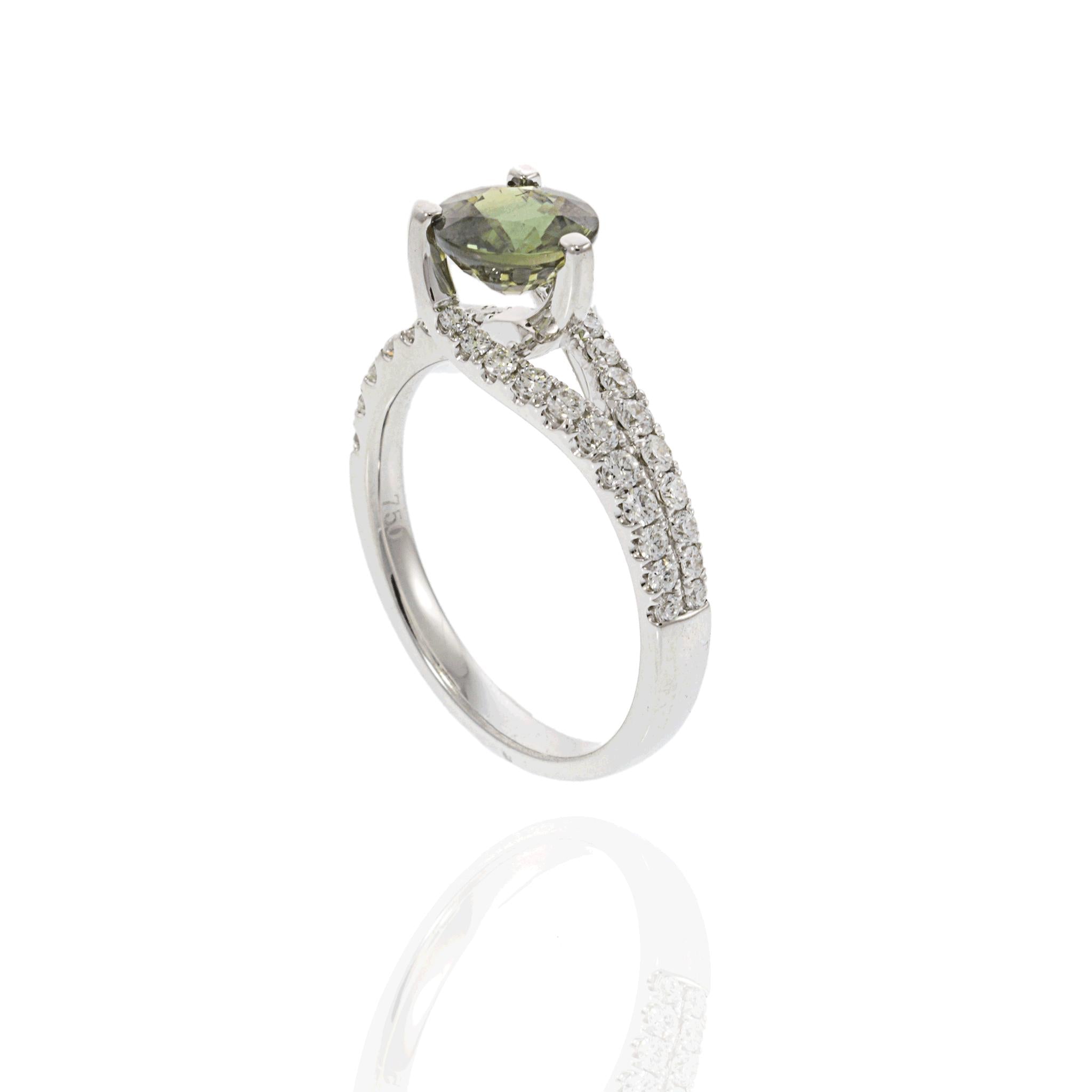 18KT White Gold Green Sapphire and Diamond Martini Ring