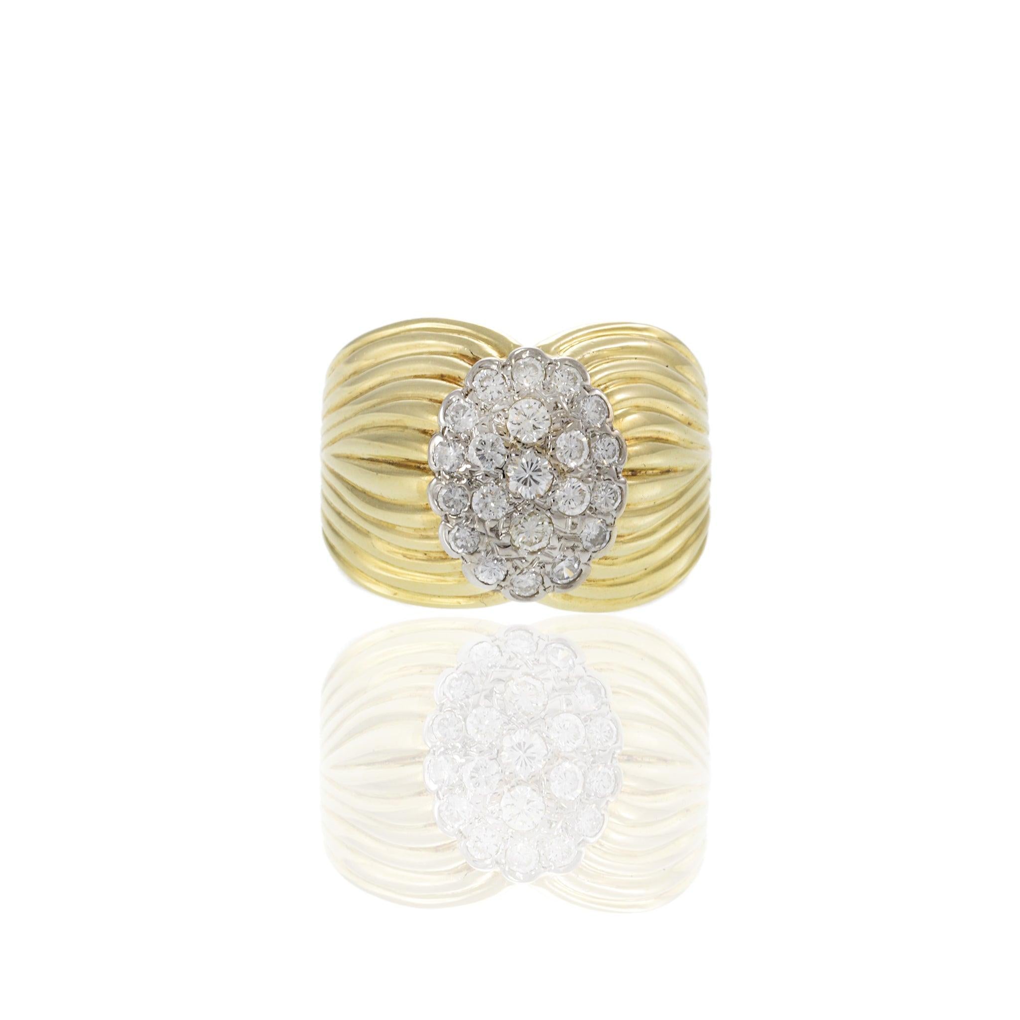Vintage Retro Era 14KT Yellow Gold Diamond Cluster Ribbed Ring