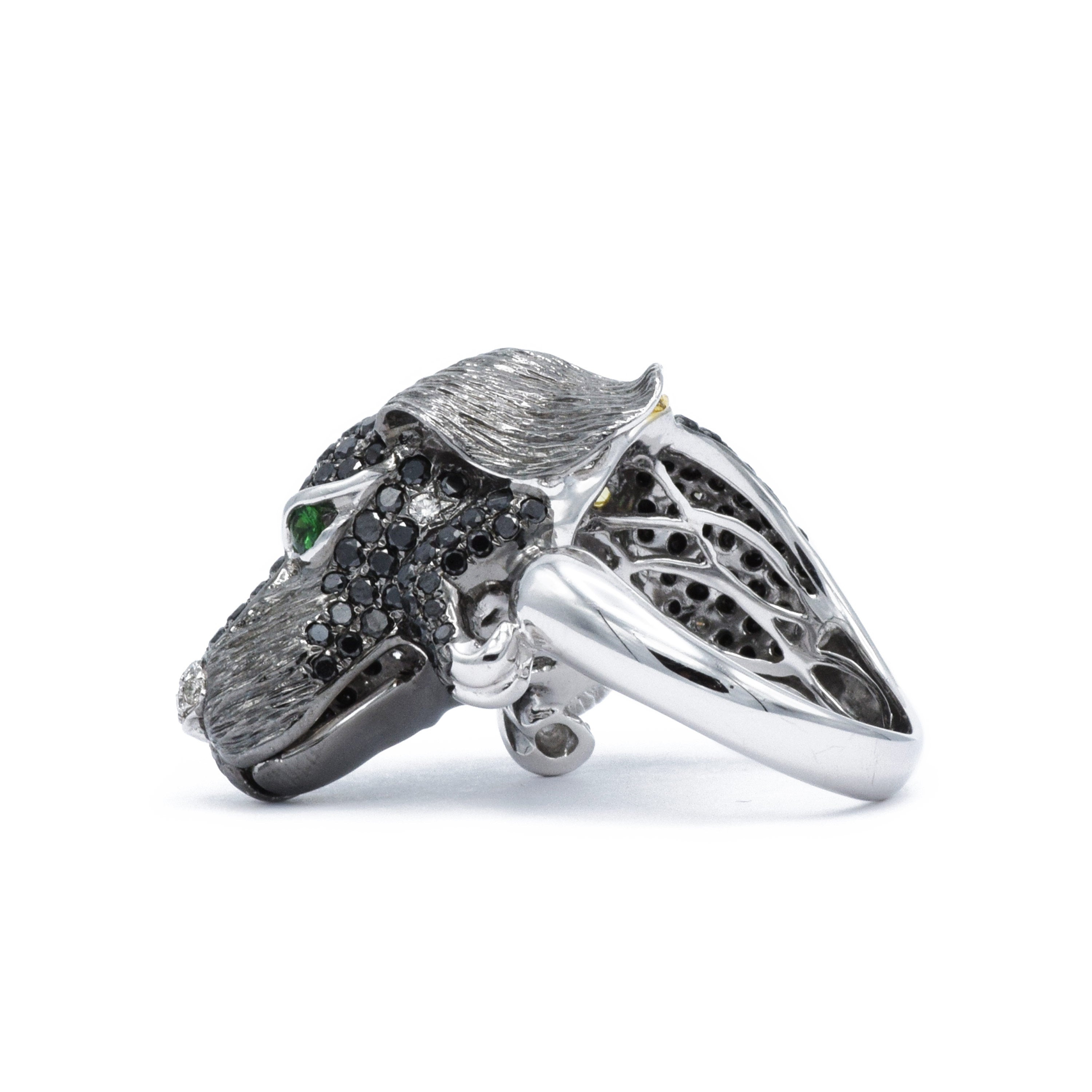 Puppy Ring with Black and White Diamonds