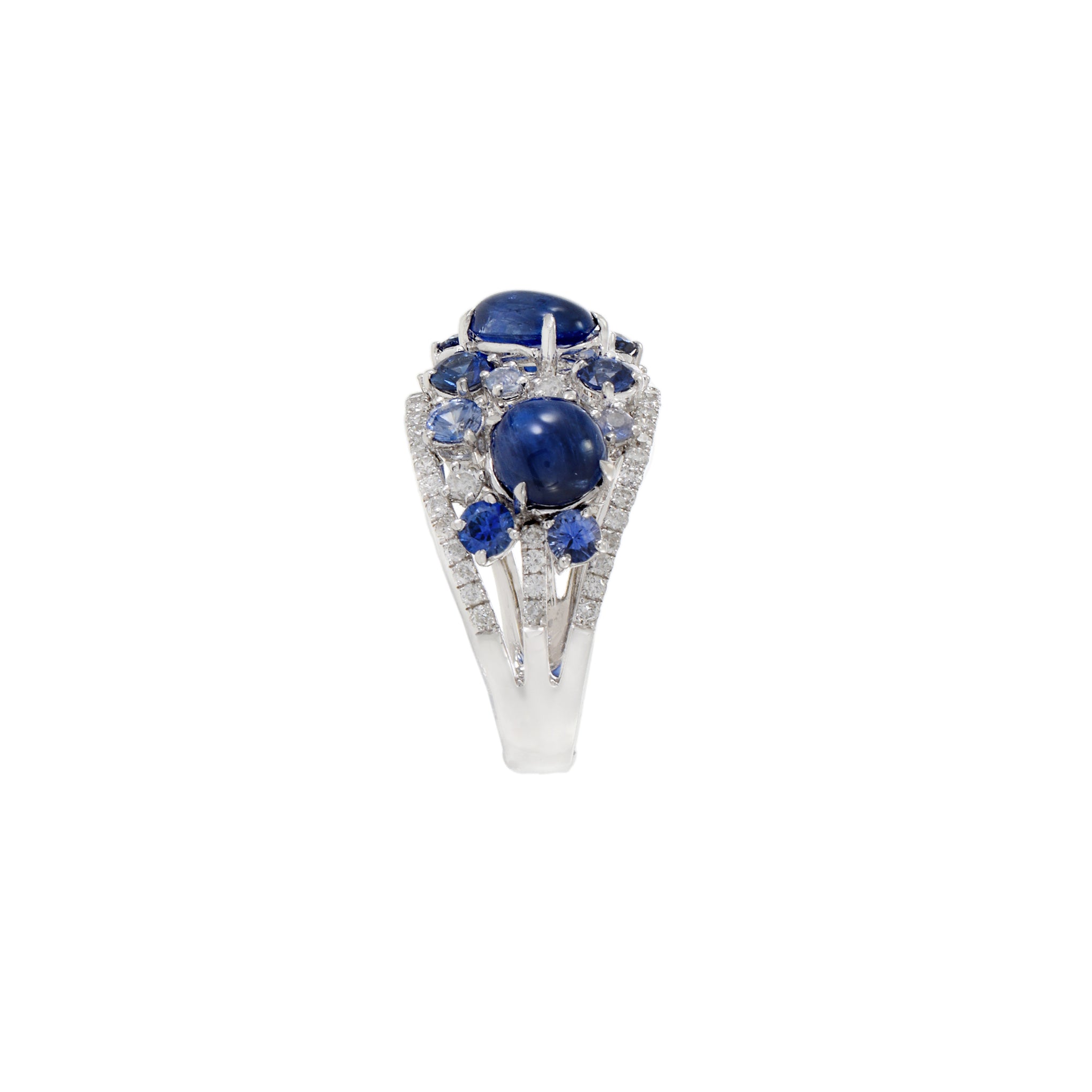18KT White Gold Cabochon Blue Sapphire and Diamond Ring