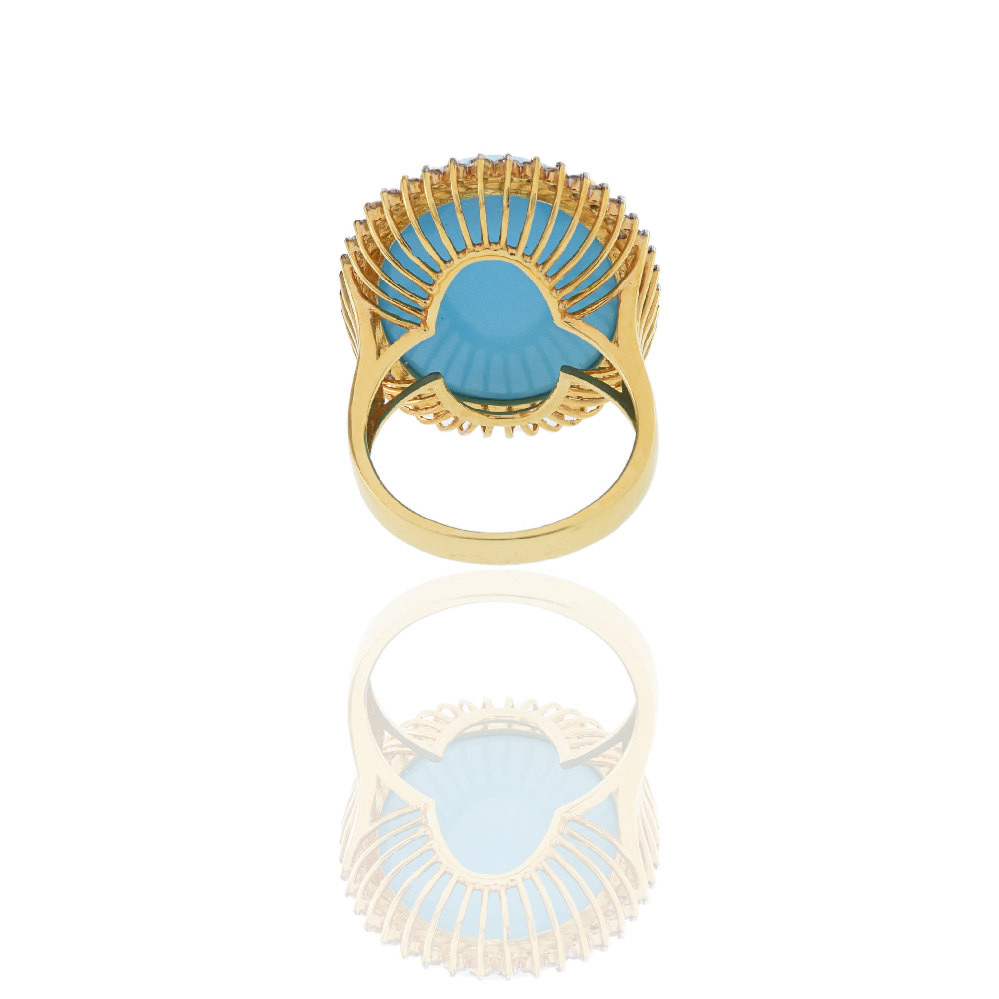 18kt Yellow Gold Natural Sleeping Beauty Turquoise Ring with Diamonds