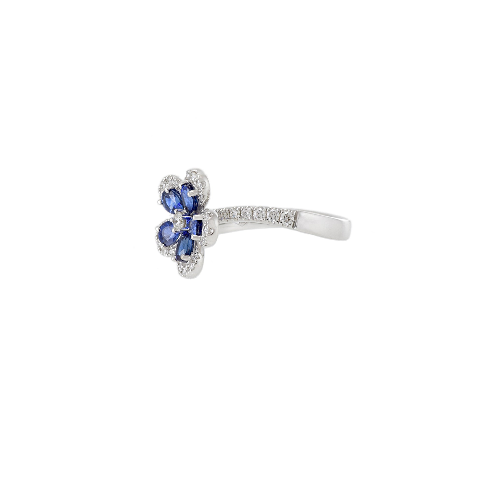 18KT White Gold Diamond And Sapphire Flower Ring