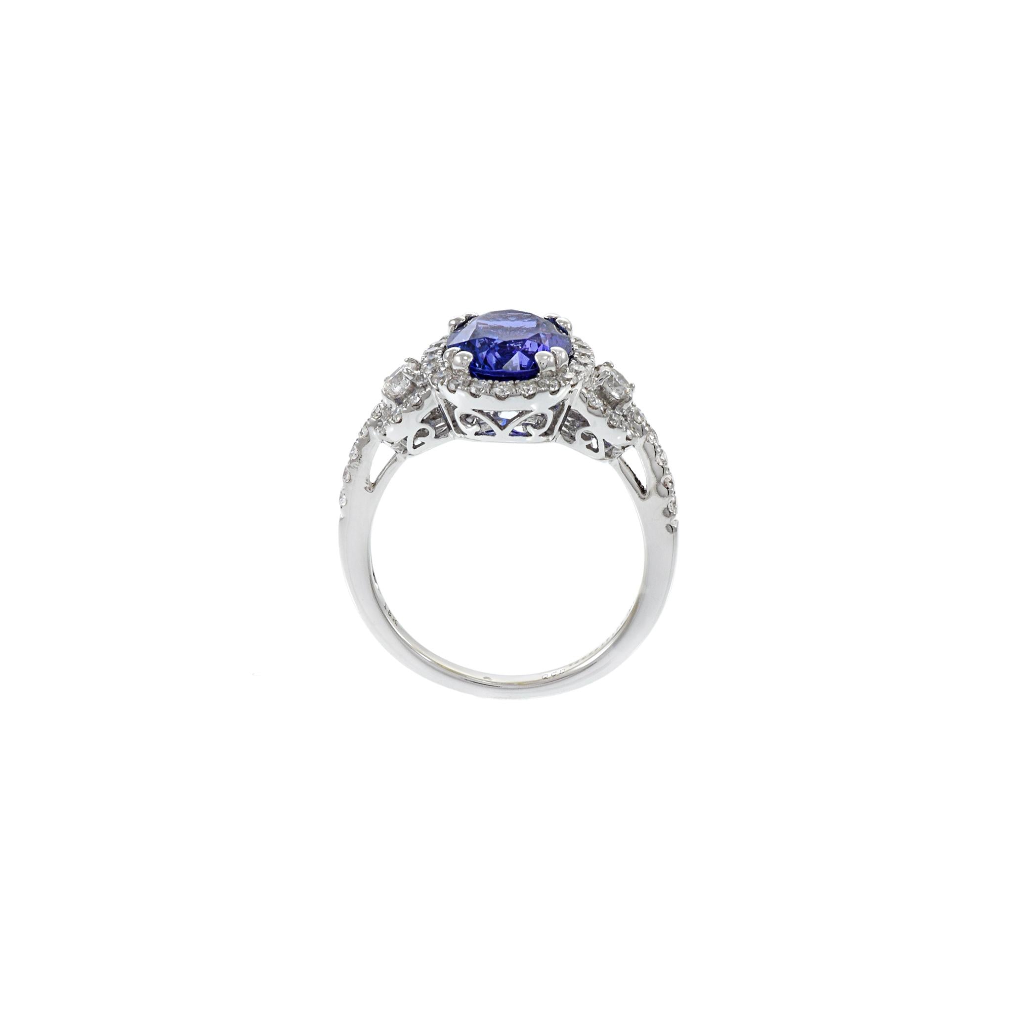 18KT White Gold Oval Cut Tanzanite And Diamond Ring