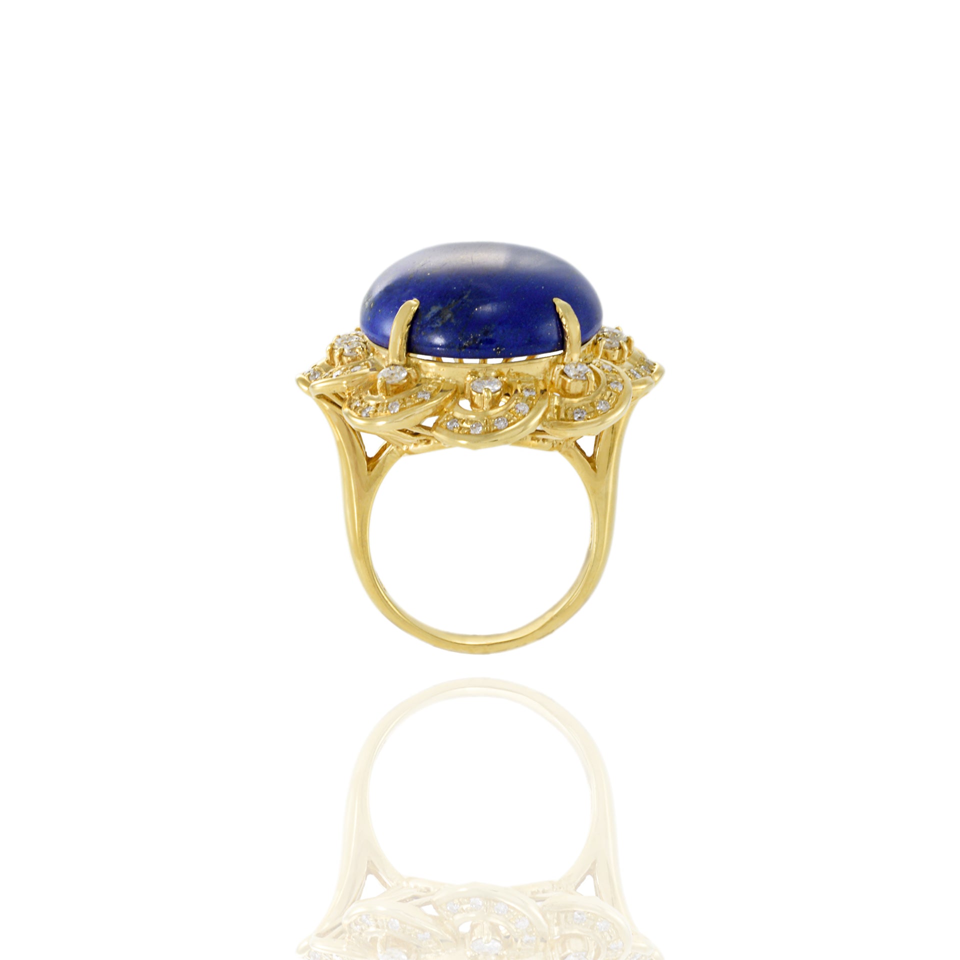 Retro Era 18KT Yellow Gold Lapis Lazuli And Diamond Ring