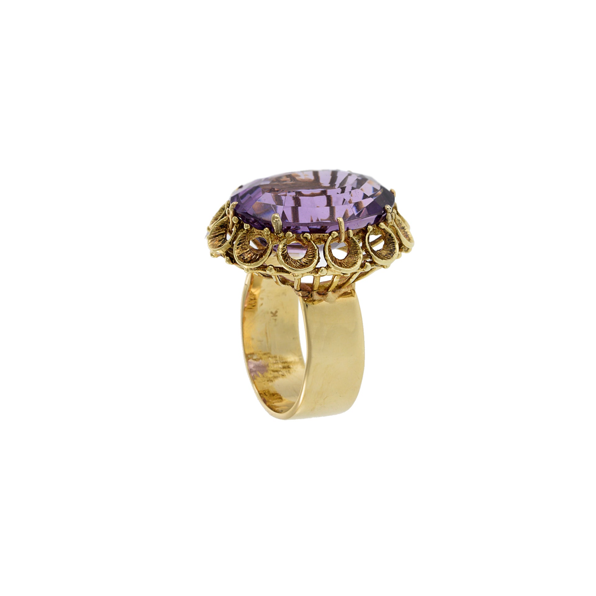 Estate Retro Era 14KT Yellow Gold Amethyst Ring