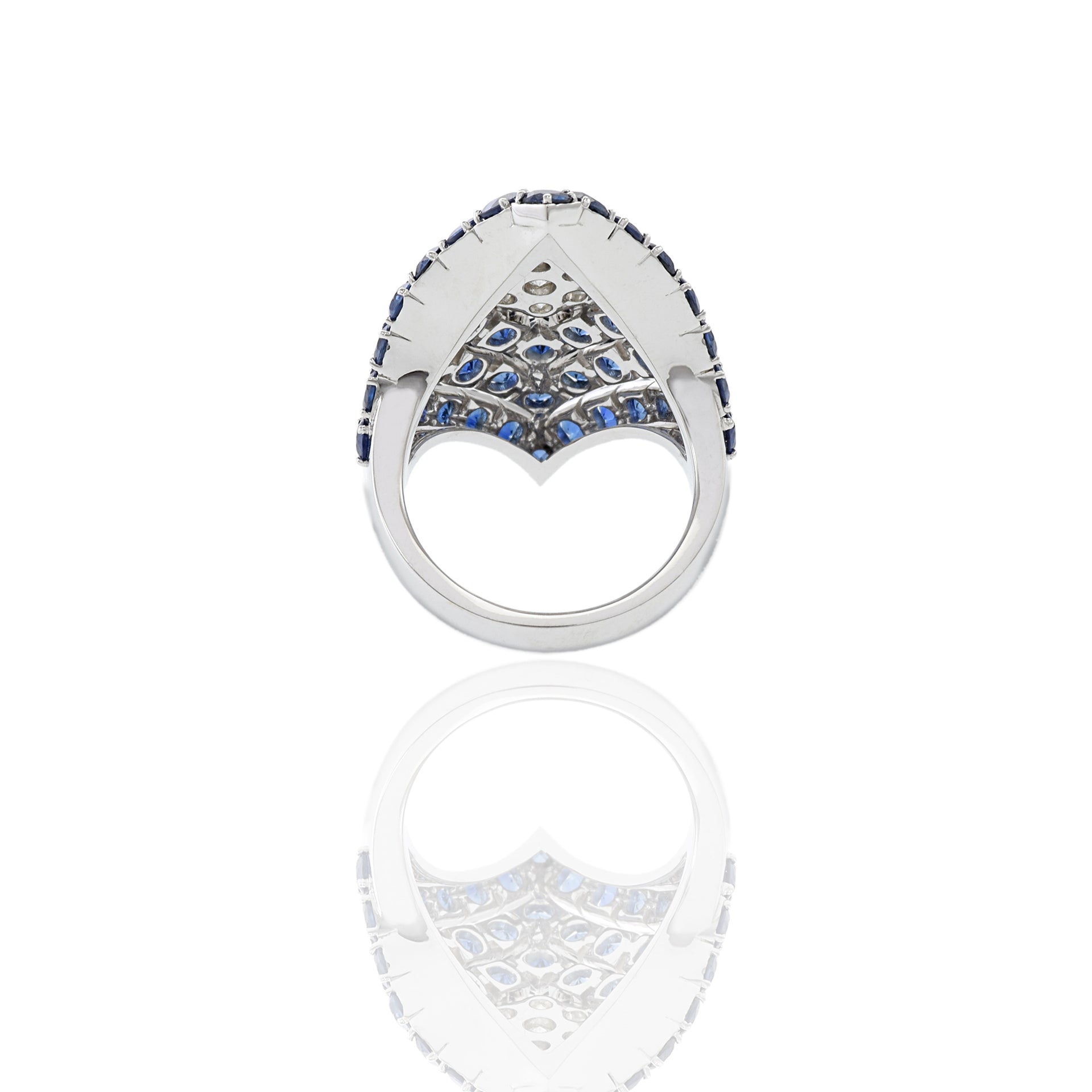 14KT White Gold Blue Sapphire And Diamond Flower Center Ring