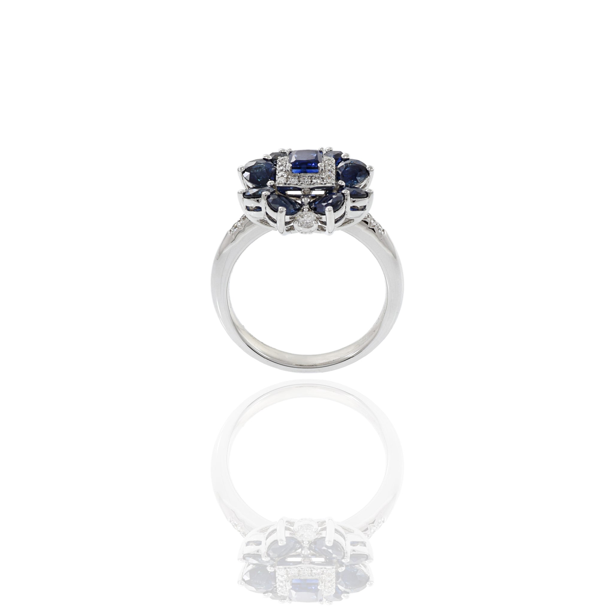 14KT White Gold Blue Sapphire And Flower Diamond Ring