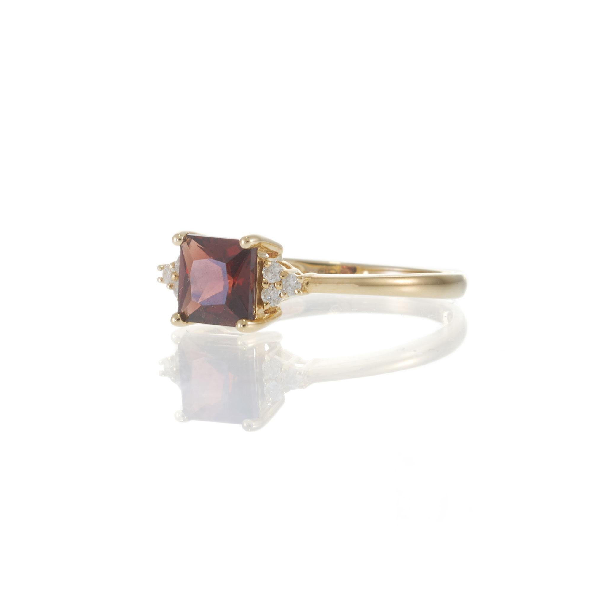 14KT Yellow Gold Square Garnet and Diamond Ring