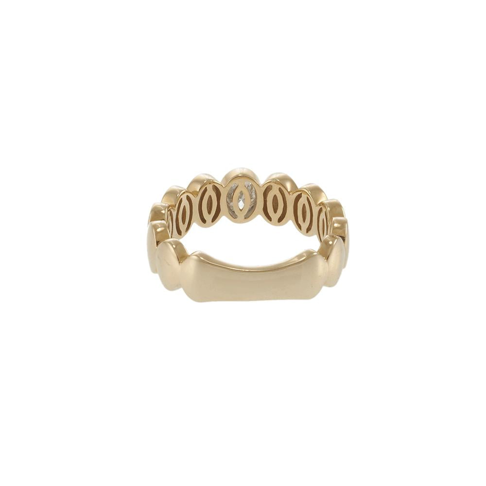 14K Yellow Gold Oval Pattern Ring with Oval Cut Diamond