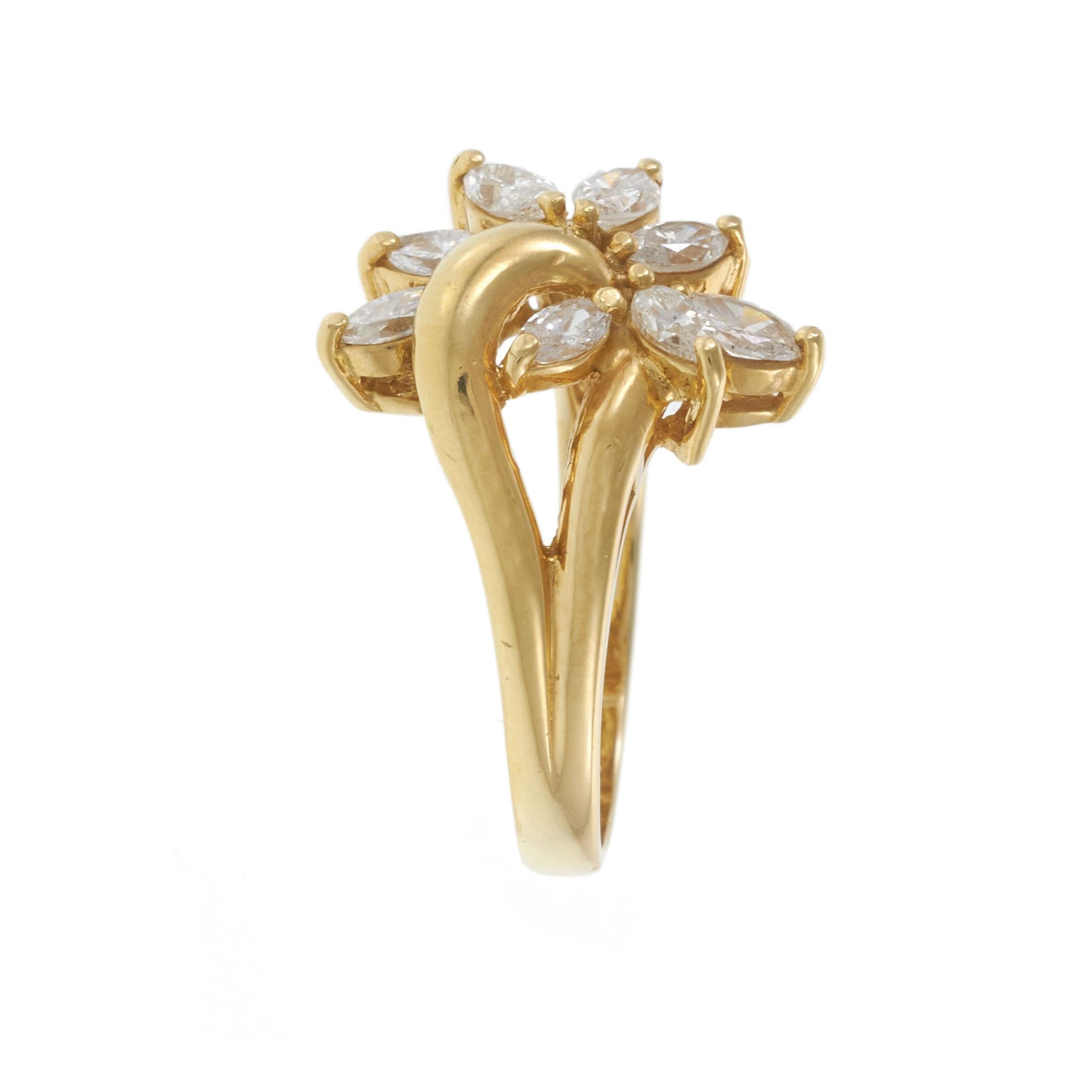 Vintage 1970s 18KT Yellow Gold 1.00CT-TW Marquise Diamond Cluster Ring