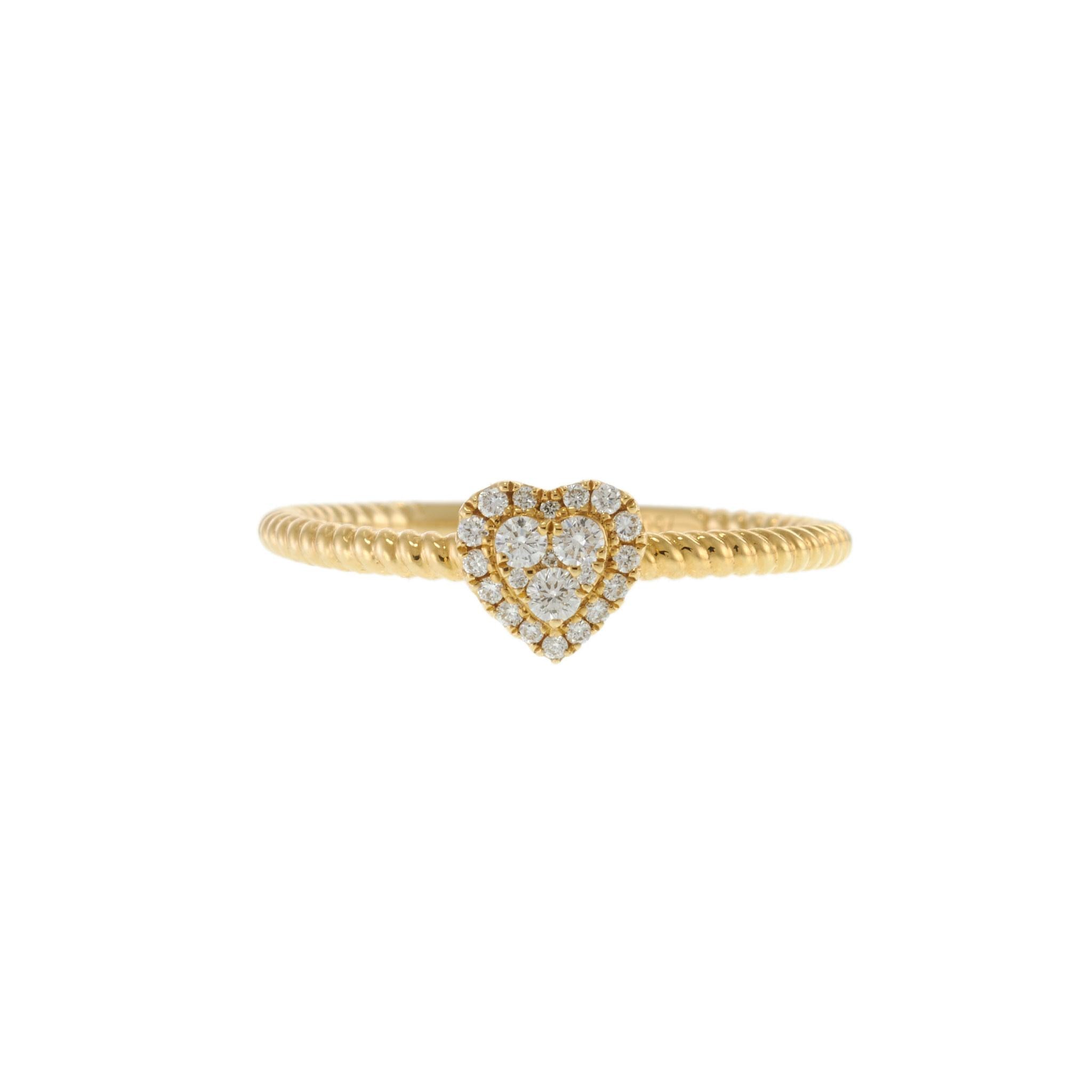18KT Yellow Gold Diamond Heart Ring