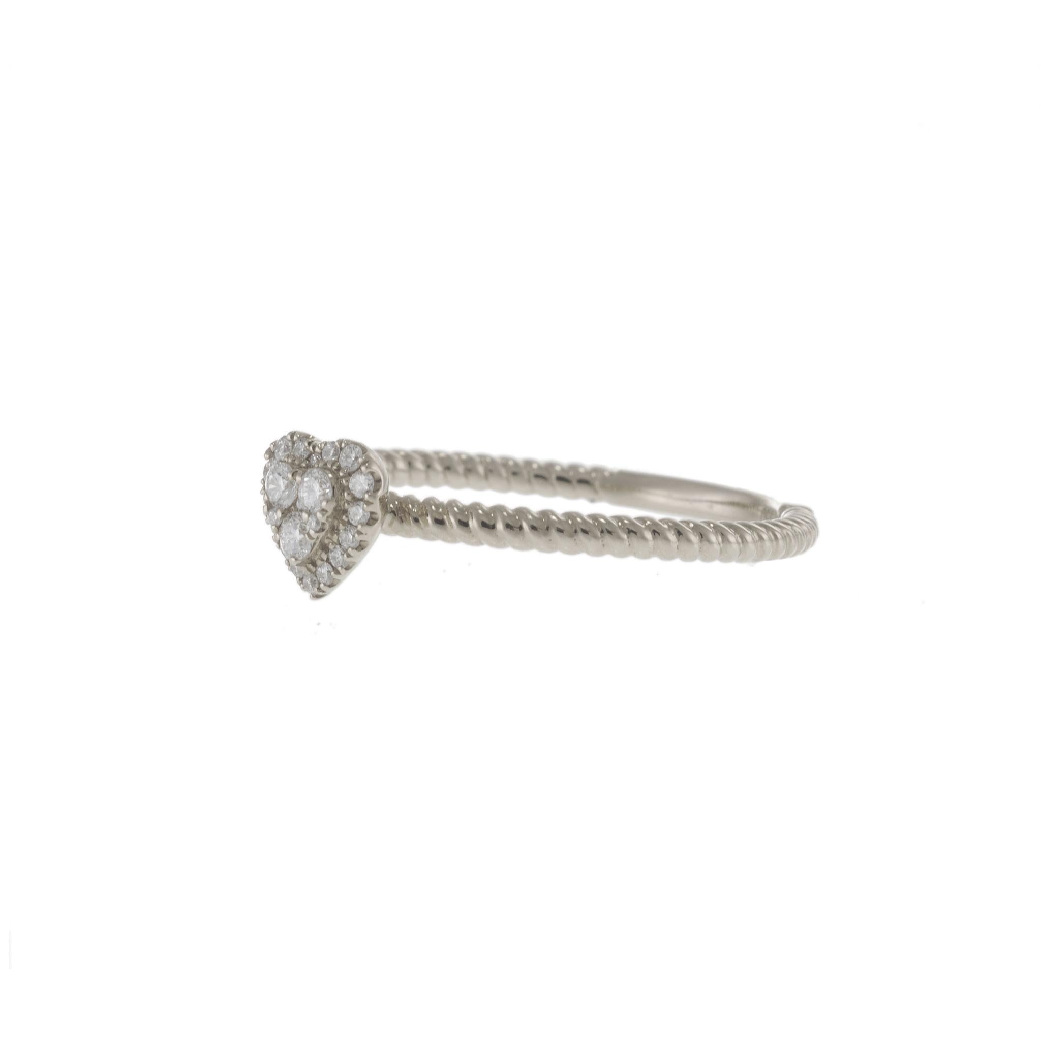 18KT White Gold Diamond Heart Ring