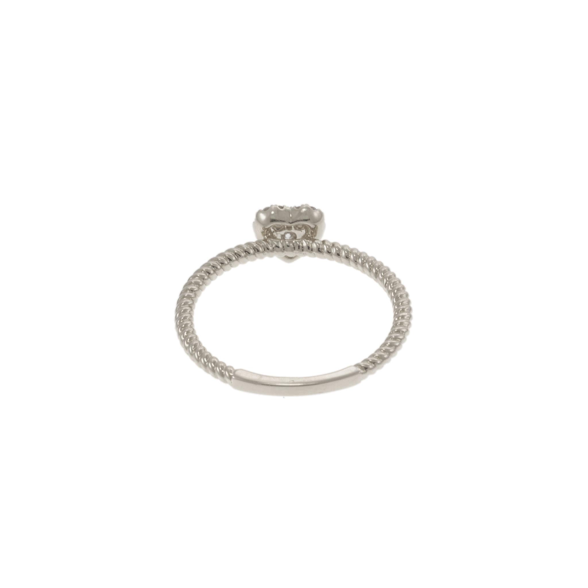 18KT White Gold Diamond Heart Ring