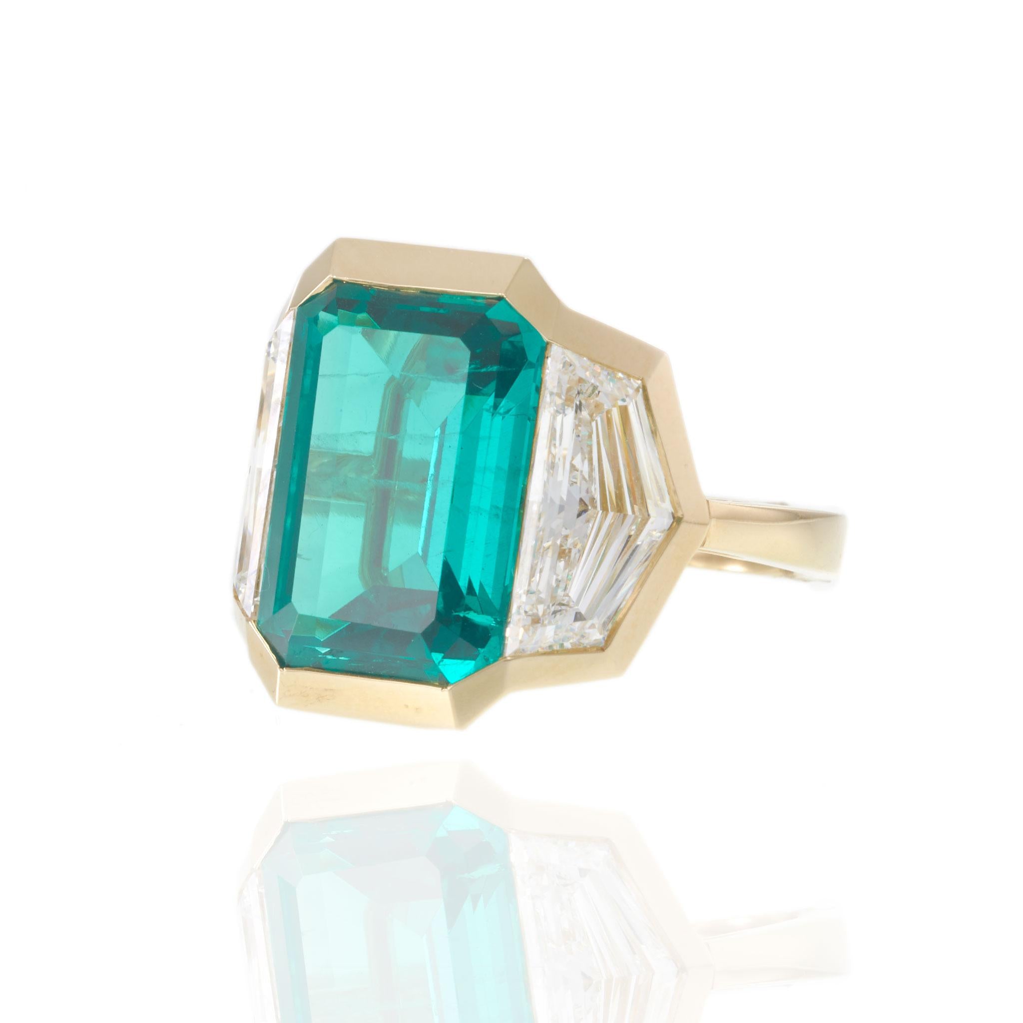 14KT Yellow Gold Lab Grown Emerald and Trapezoid Diamond Cocktail Ring