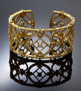 18kt Yellow Gold and Diamond Cuff