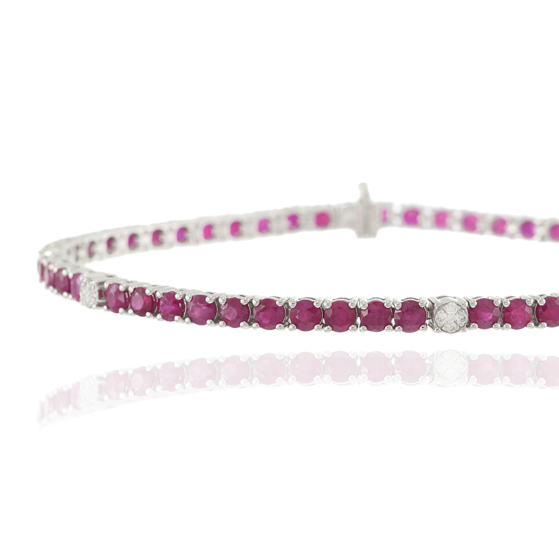 18KT White Gold Diamond And Ruby Bracelet