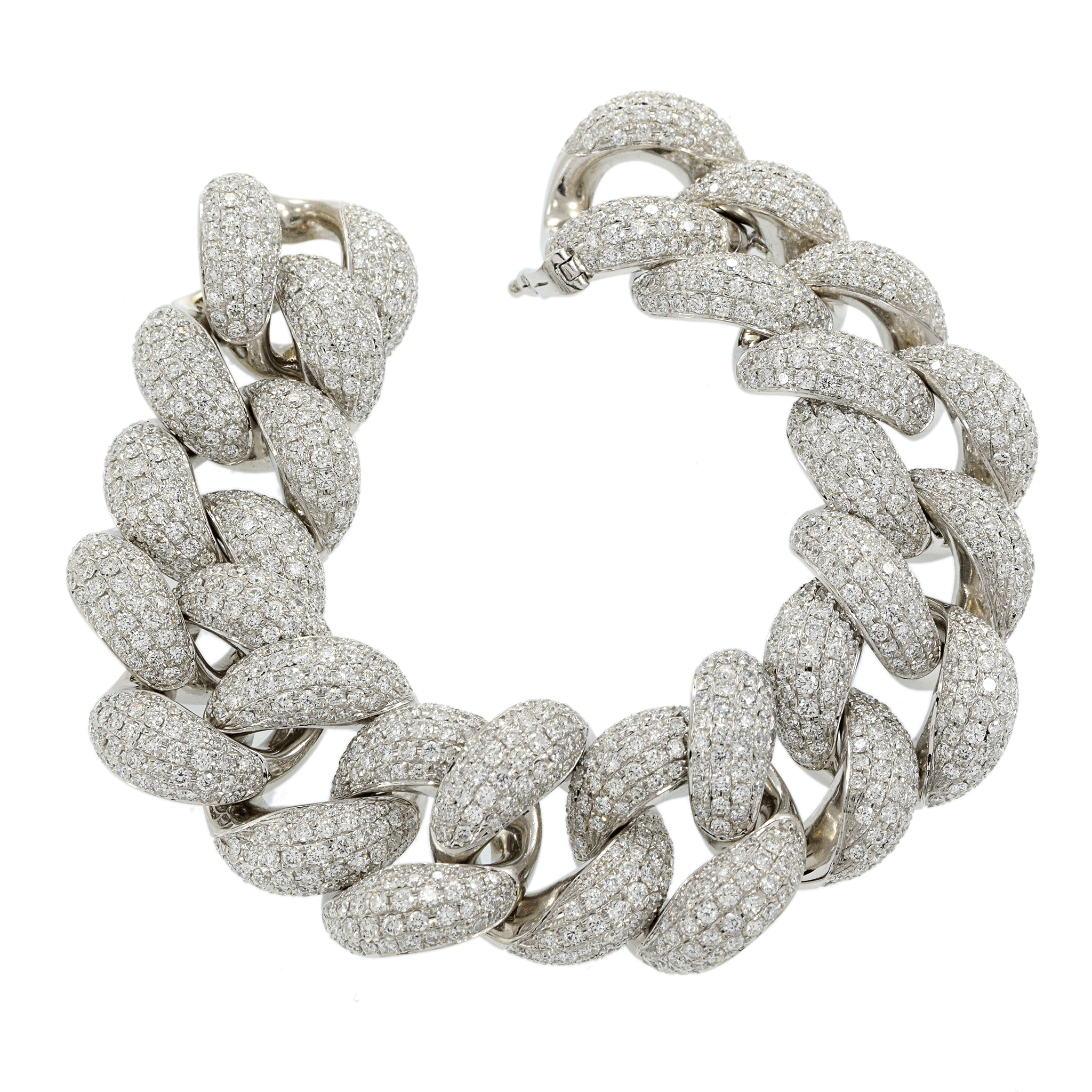 18KT White Gold Pavé Diamond Cuban Link Bracelet