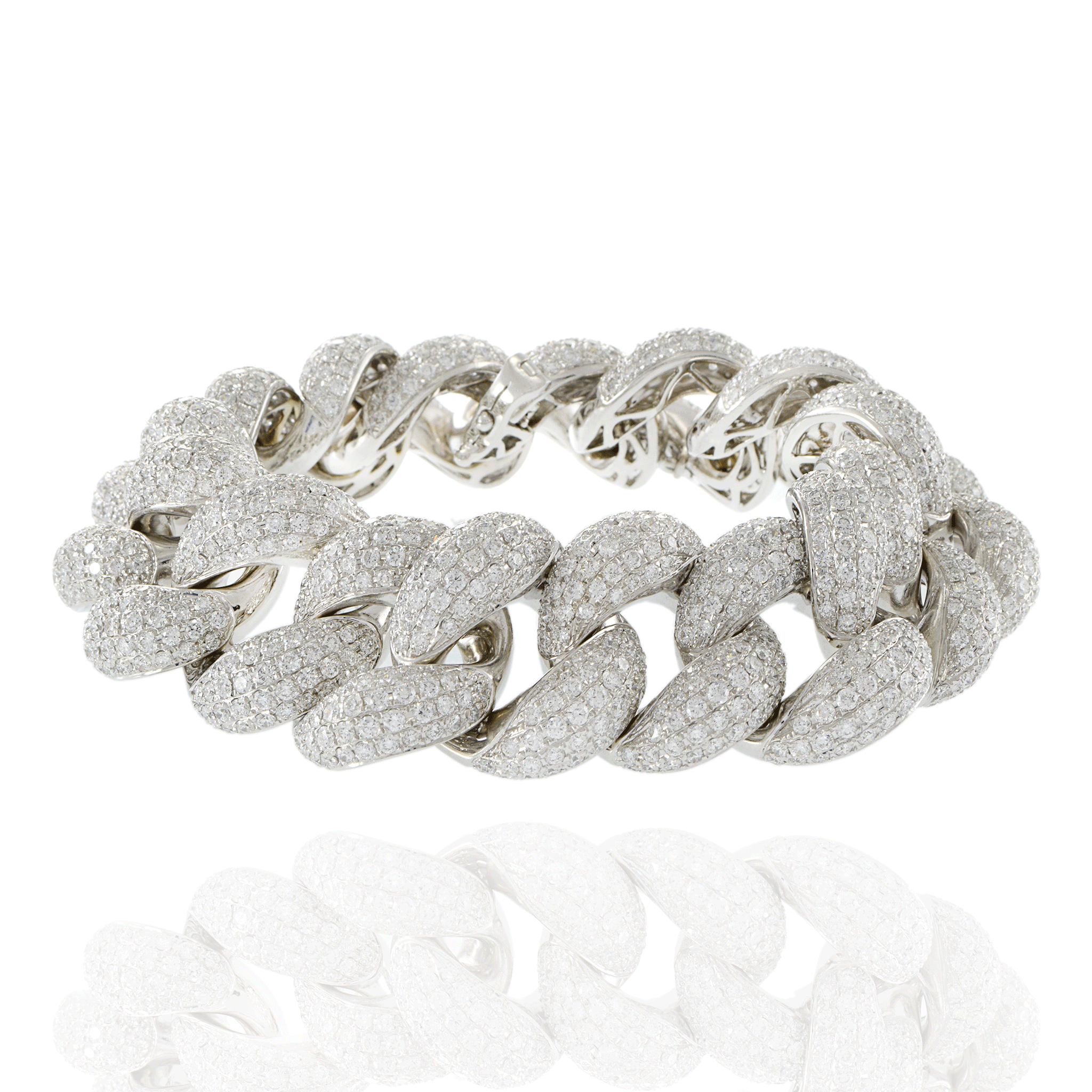 18KT White Gold Pavé Diamond Cuban Link Bracelet