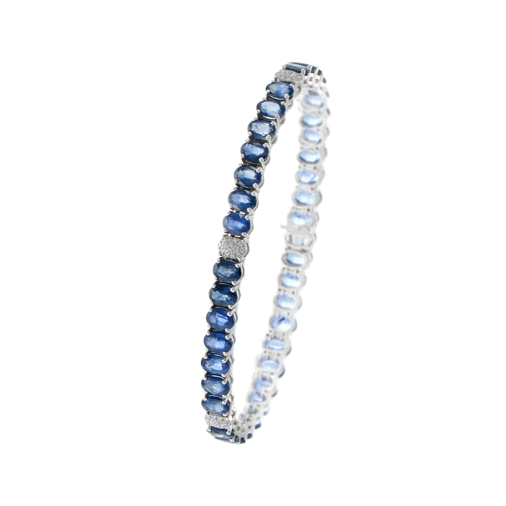 18KT White Gold Oval Sapphire And Diamond Bracelet