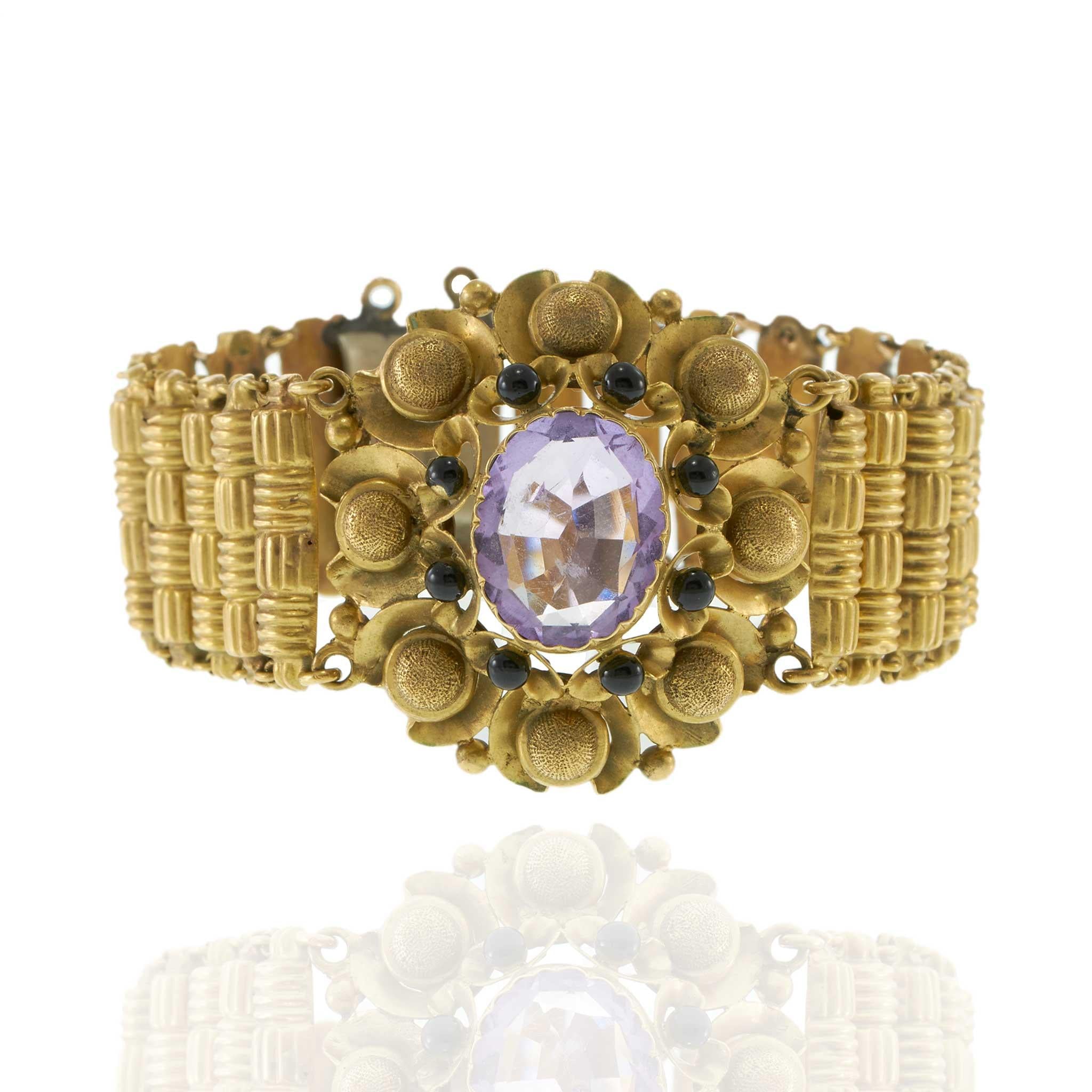 Estate Victorian Era 18KT Yellow Gold Amethyst Bracelet