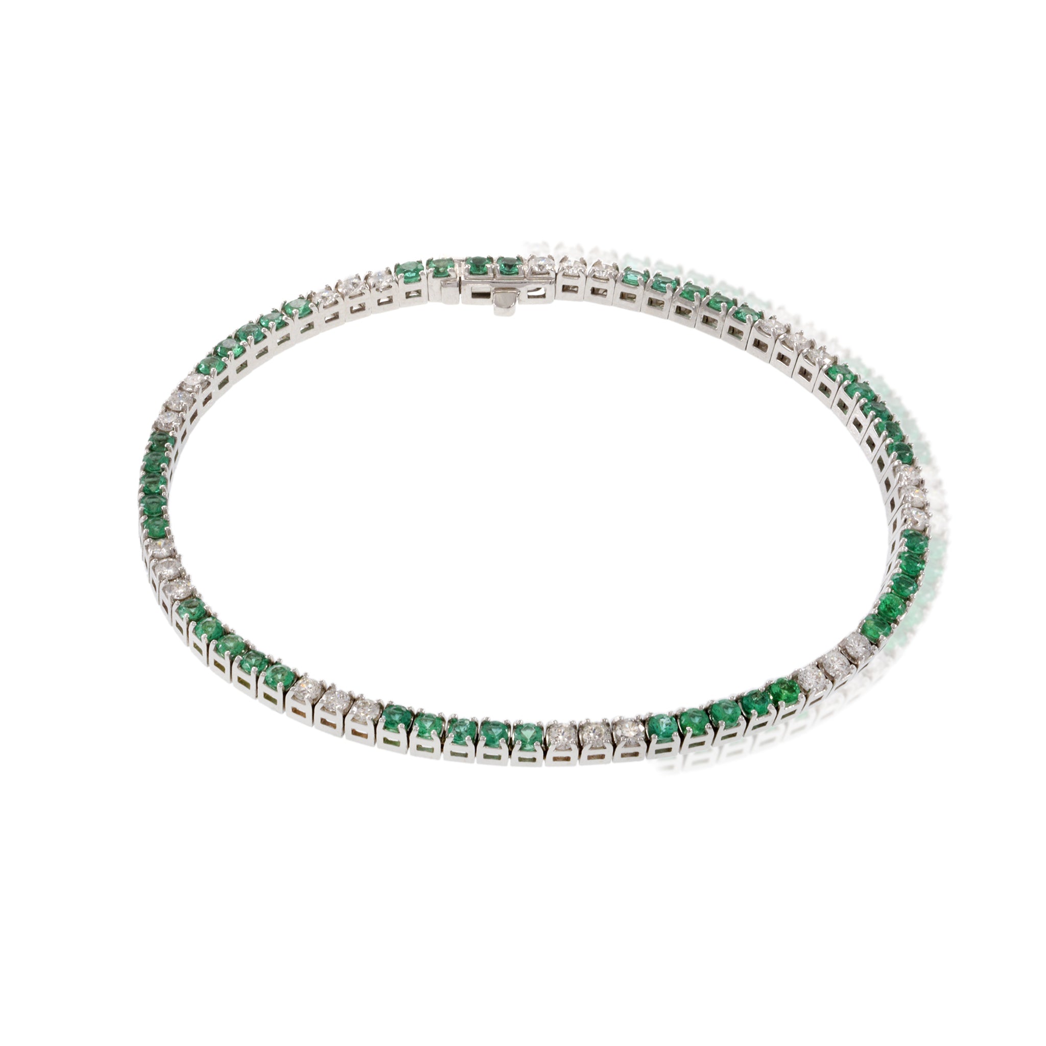 14KT White Gold Alternating Emerald And Diamond Straight Line Bracelet