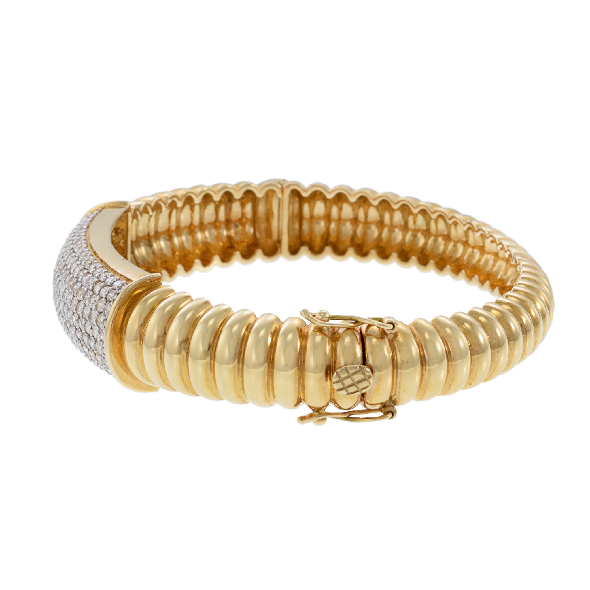 14KT Yellow Gold Ribbed Diamond Bangle Bracelet