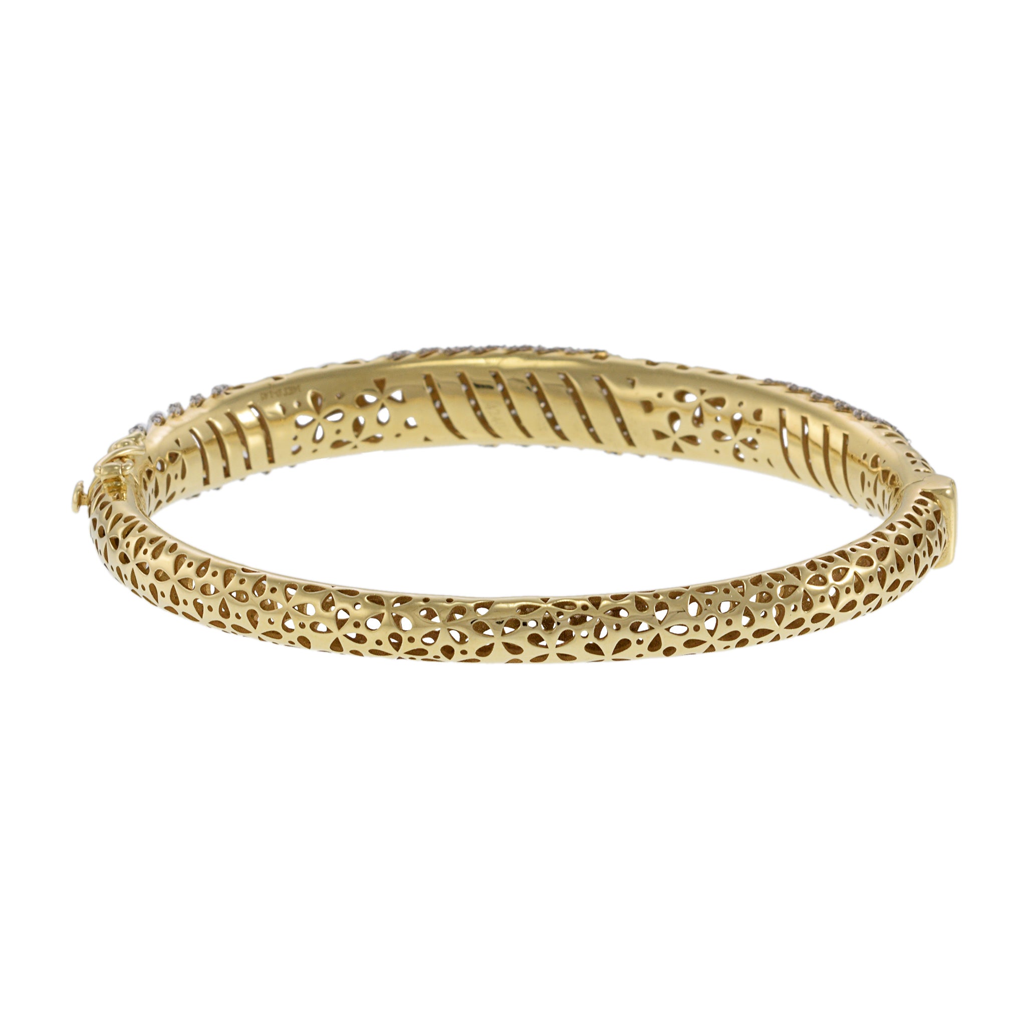 14KT Yellow Gold With Round Cut Diamonds Swirl Design With Eyelet Detailing Bangle