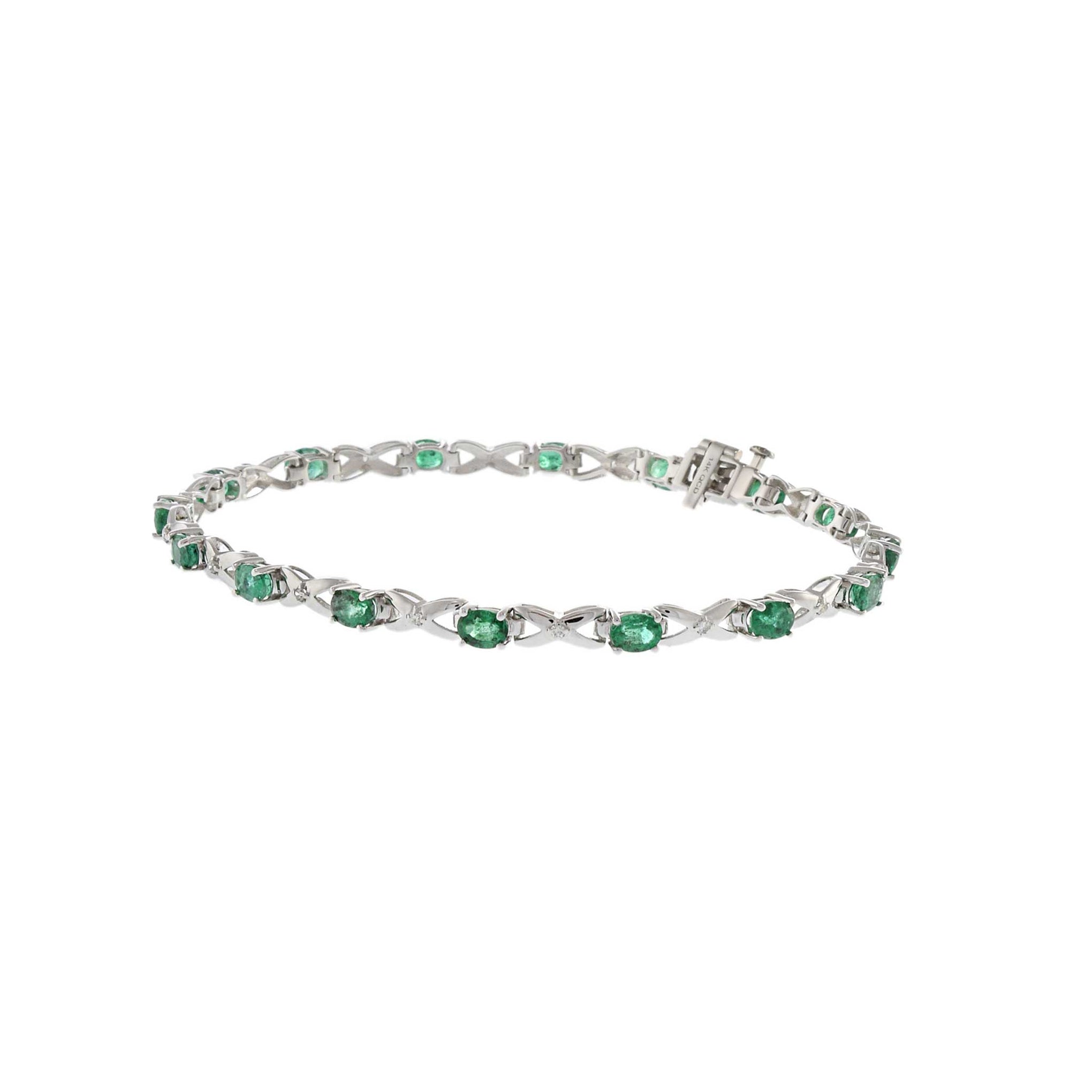 14KT White Gold Bracelet with Round Cut Diamonds and Oval Emeralds