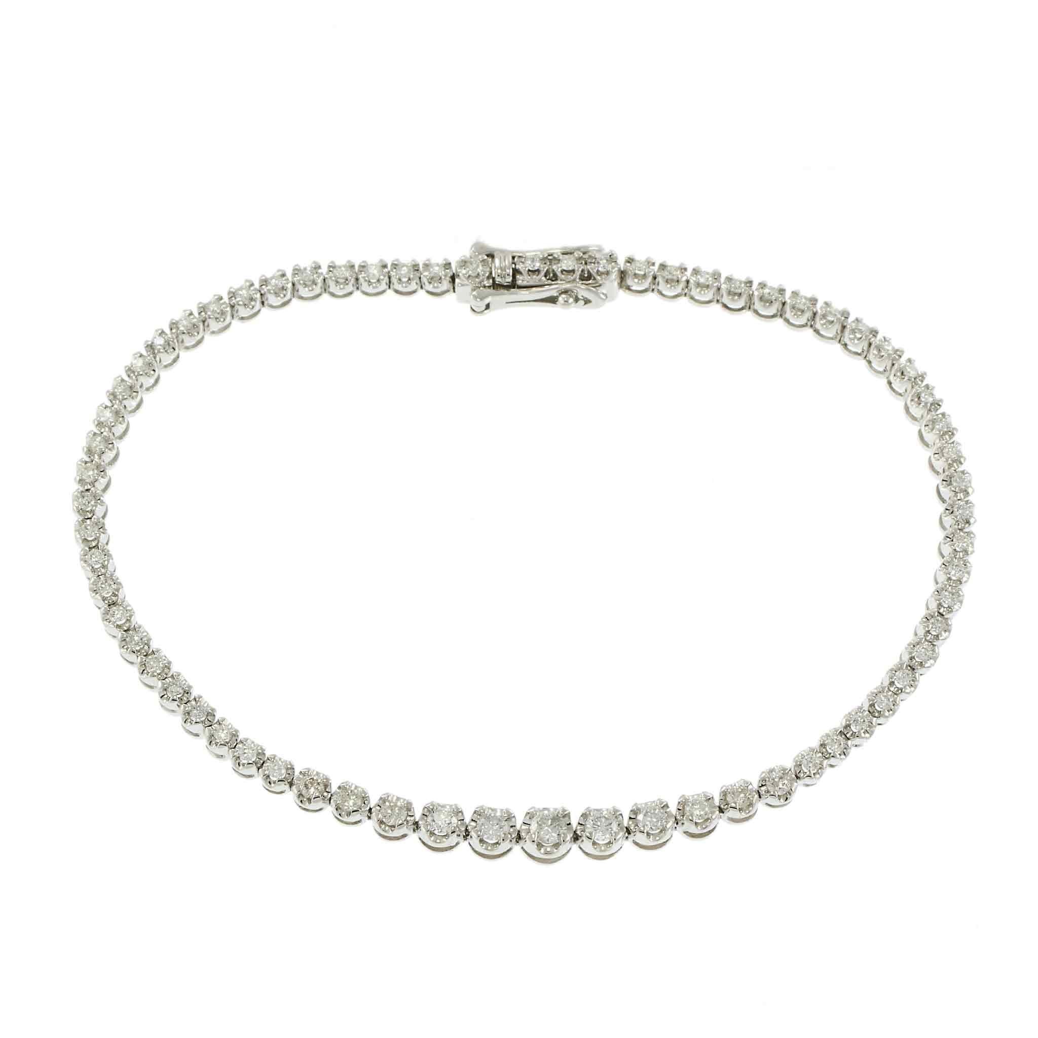 Graduated Diamond Tennis Bracelet in 14KT White Gold - 1.00 CT