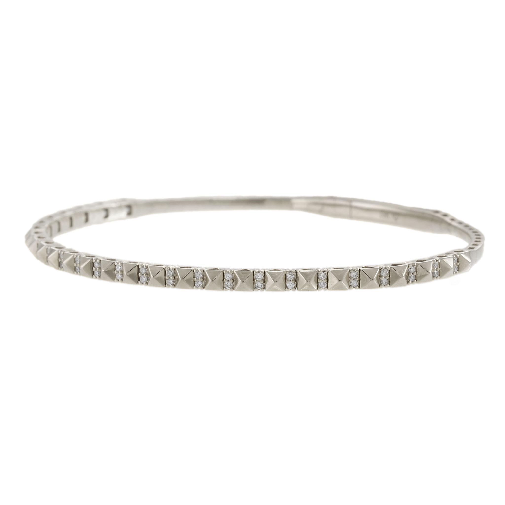 18KT White Gold Diamond Pyramid Link Flex Bangle Bracelet
