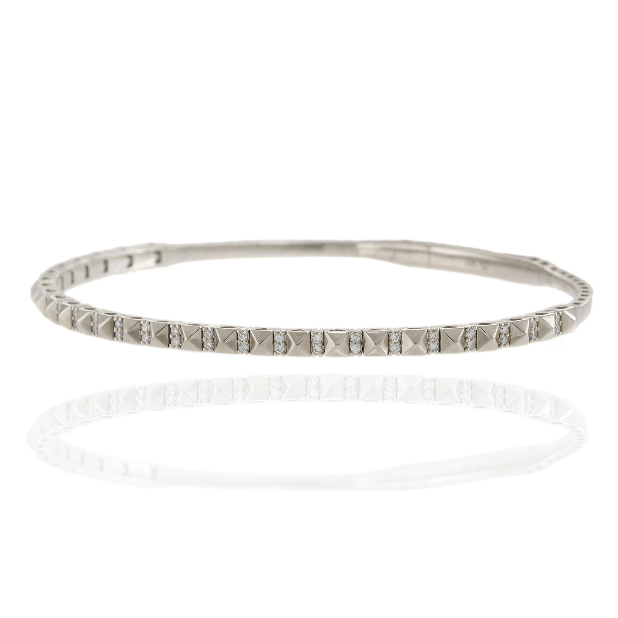18KT White Gold Diamond Pyramid Link Flex Bangle Bracelet