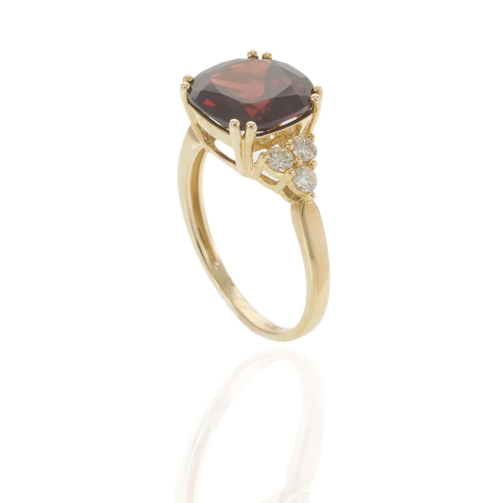 14KT Yellow Gold 4.60CT Cushion Cut Garnet and Diamond Ring