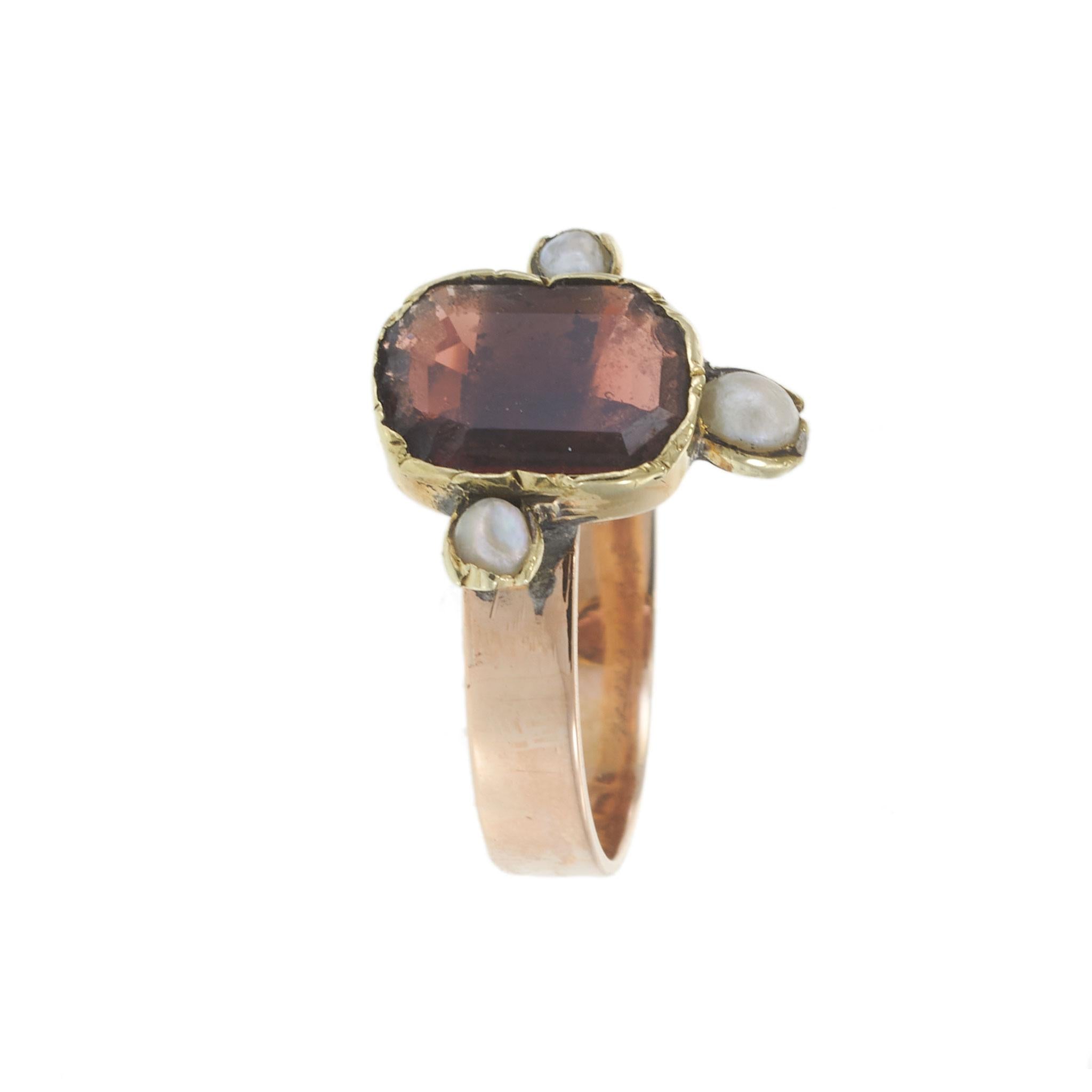 Antique Victorian 10KT Rose Gold Garnet and Seed Pearl Ring