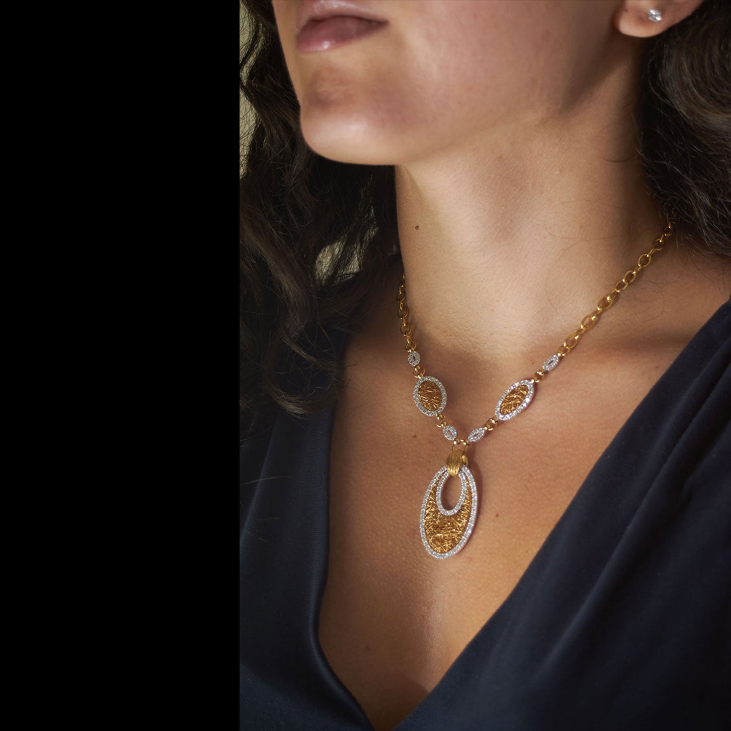 Estate Italian 18KT Yellow Gold Mesh Diamond Drop Necklace
