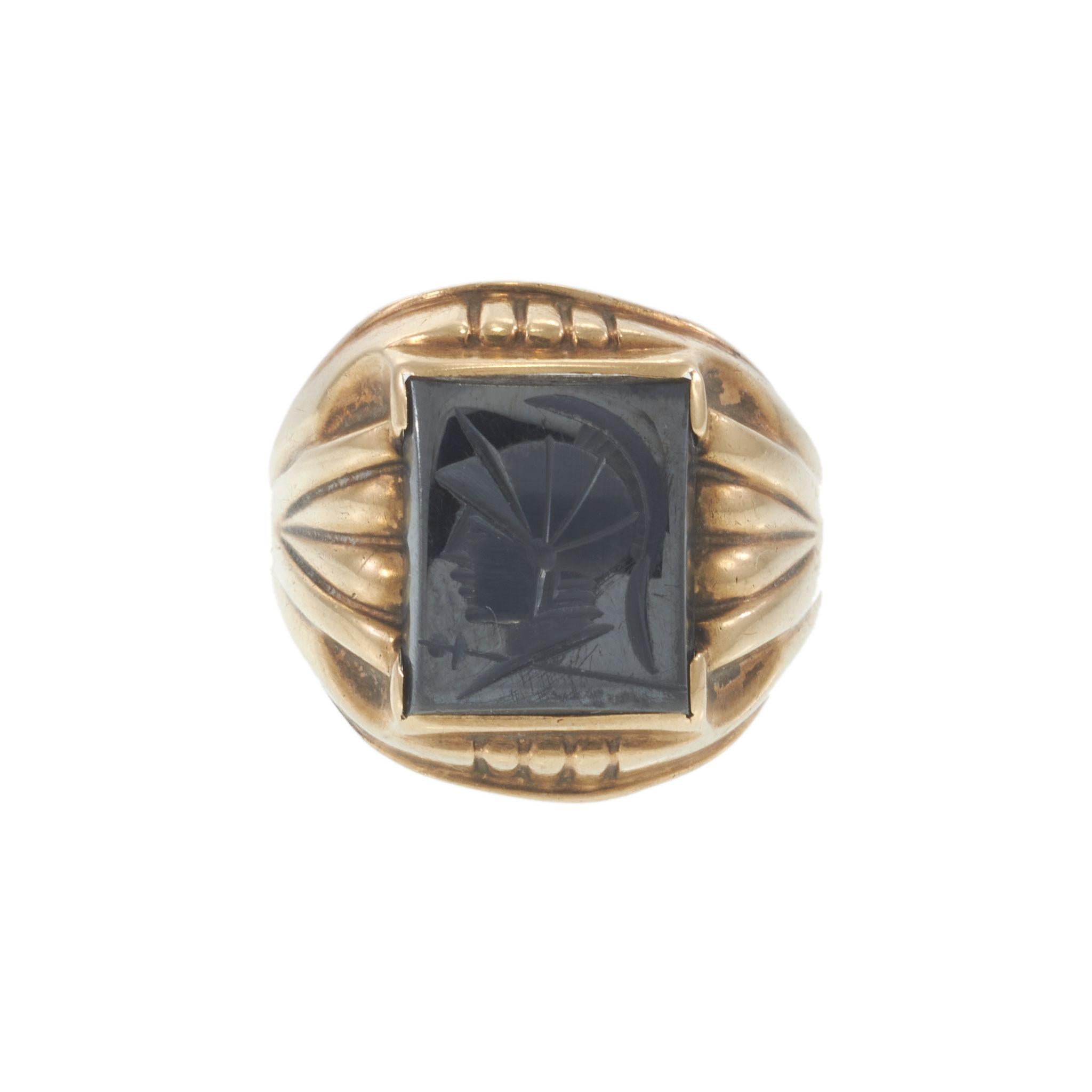 Antique 10KT Yellow Gold Carved Hematite Roman Warrior Intaglio Signet Ring