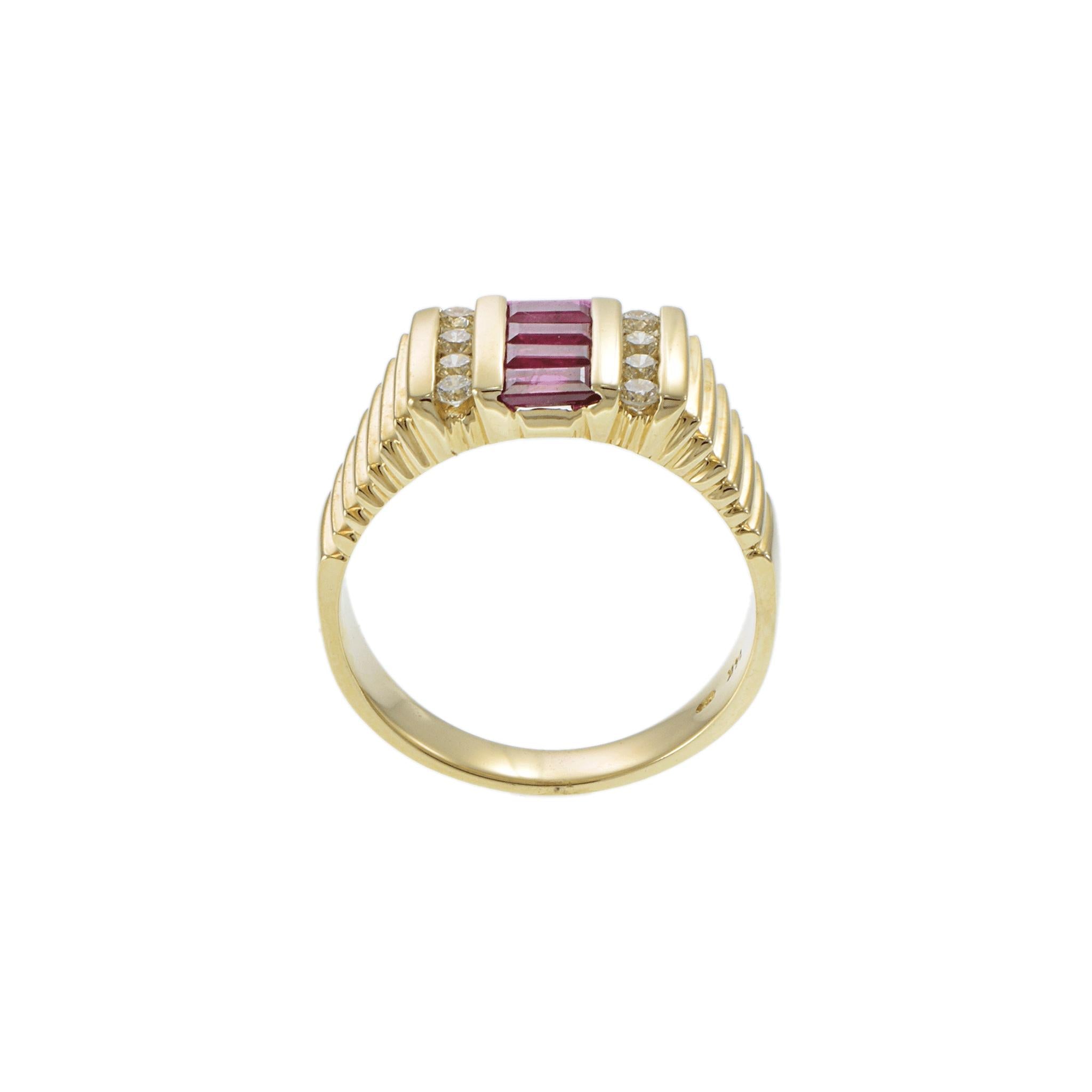 14K Yellow Gold Ruby & Diamond Stepped Band Ring