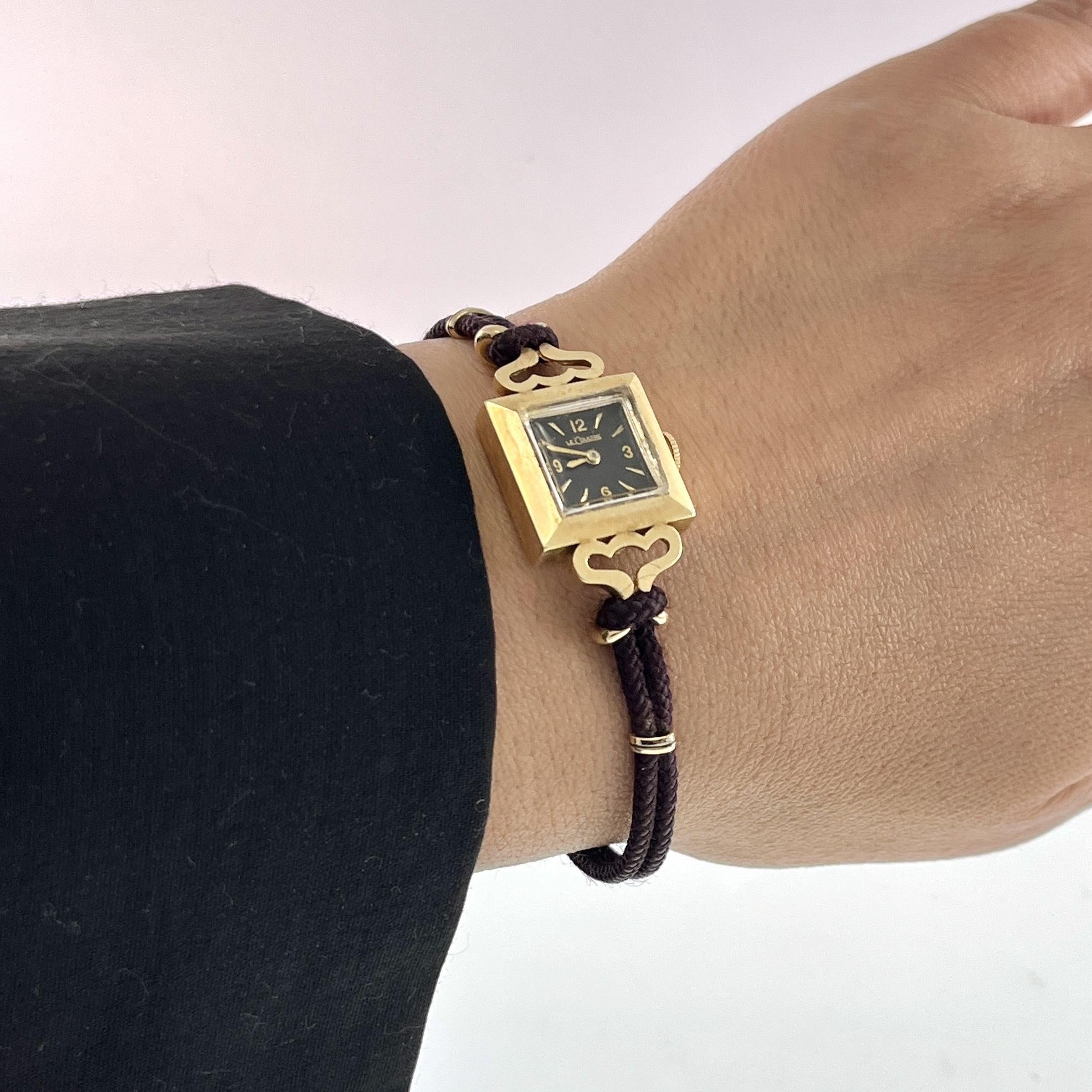 Vintage 1950s LeCoultre 14KT Gold Dress Watch with Black Dial – Manual Wind