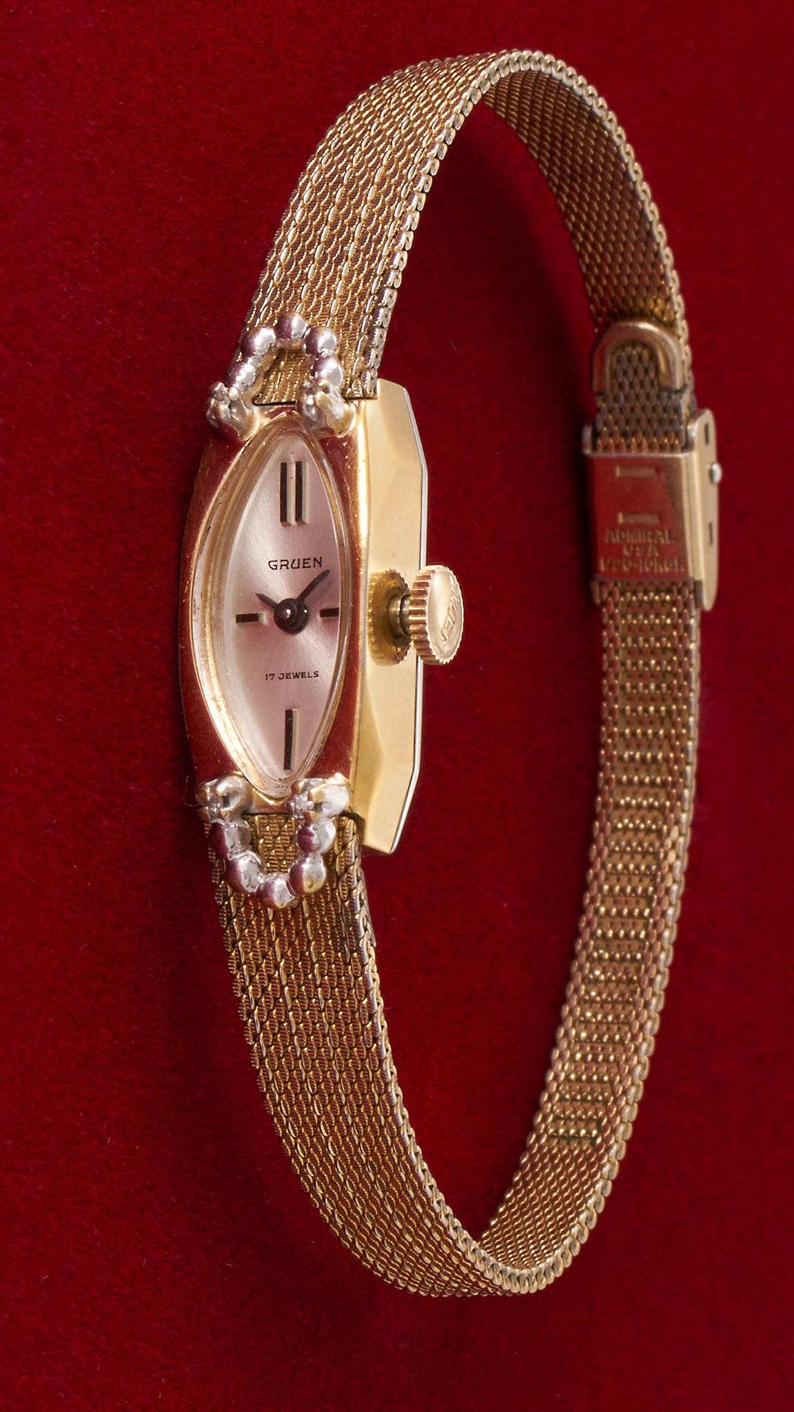 Vintage 1950s Gruen Ladies Cocktail Watch Ref. 546A – Manual Wind