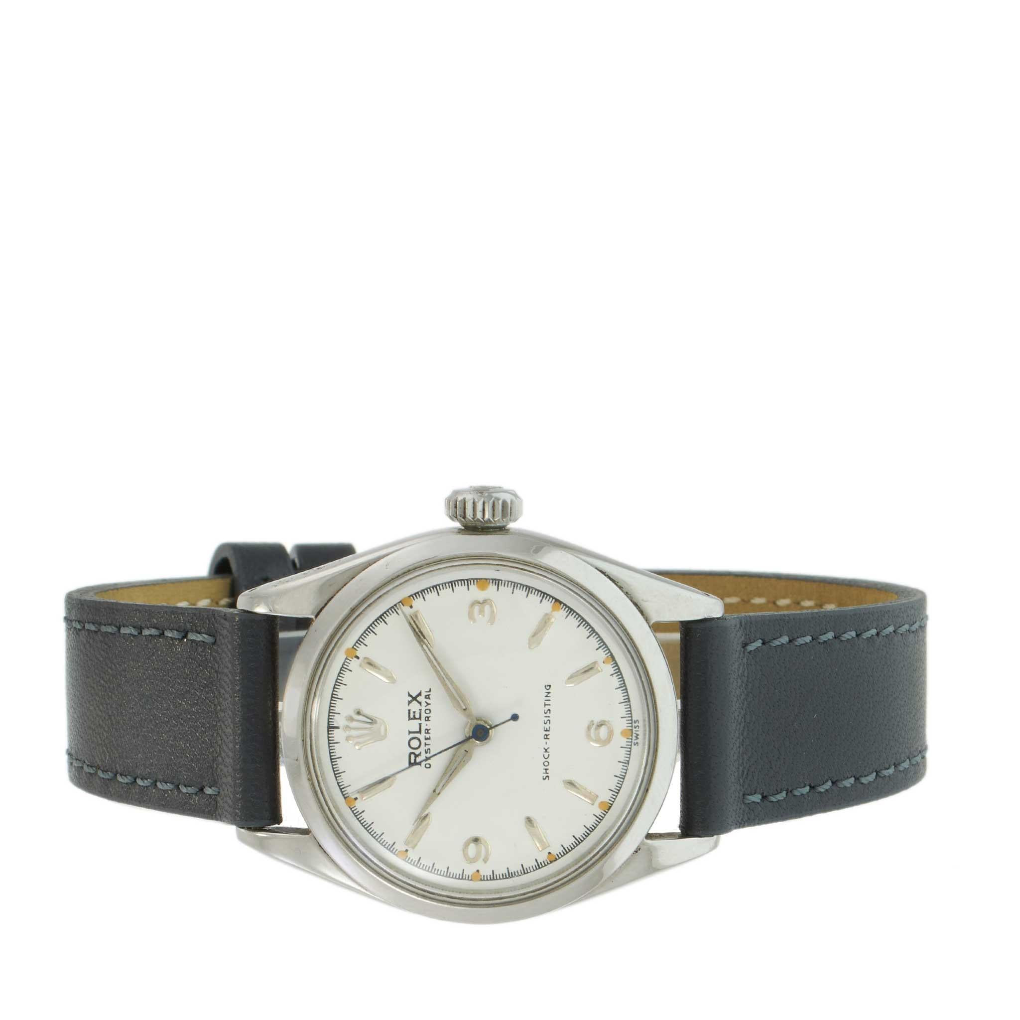 Vintage 1940s Rolex Oyster-Royal Ref. 6444 – Manual Wind