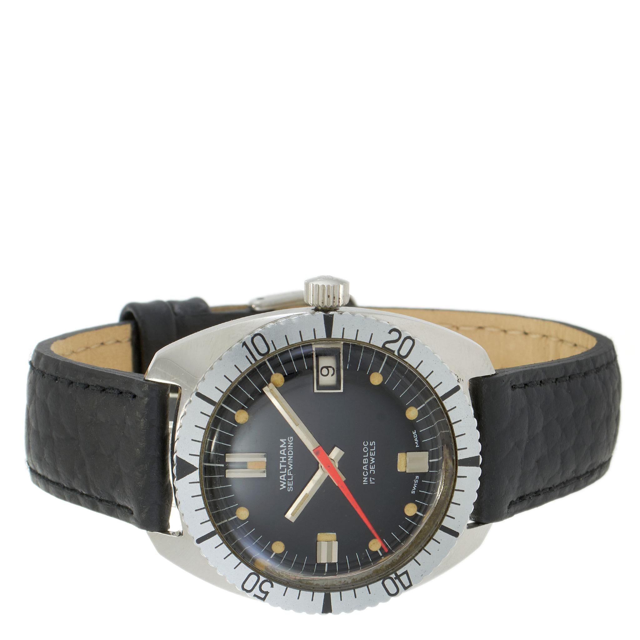 Vintage 1970s Waltham Divers Watch 36MM Ref. B-339