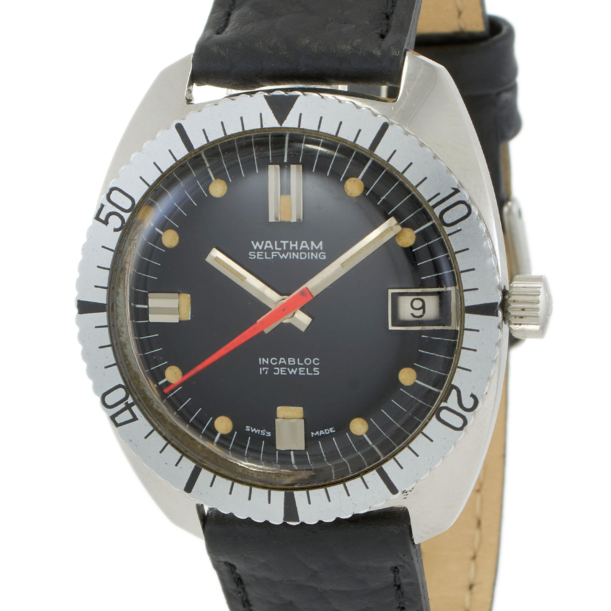 Vintage 1970s Waltham Divers Watch 36MM Ref. B-339