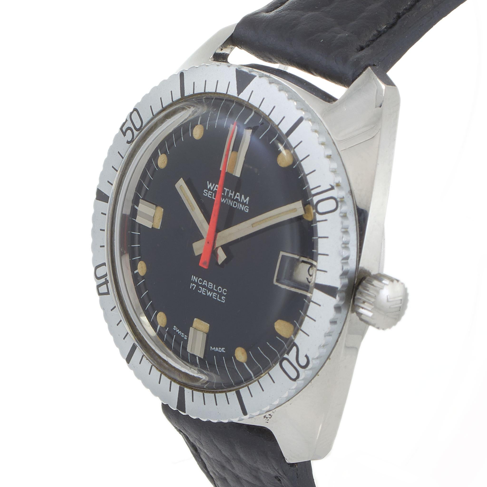 Vintage 1970s Waltham Divers Watch 36MM Ref. B-339