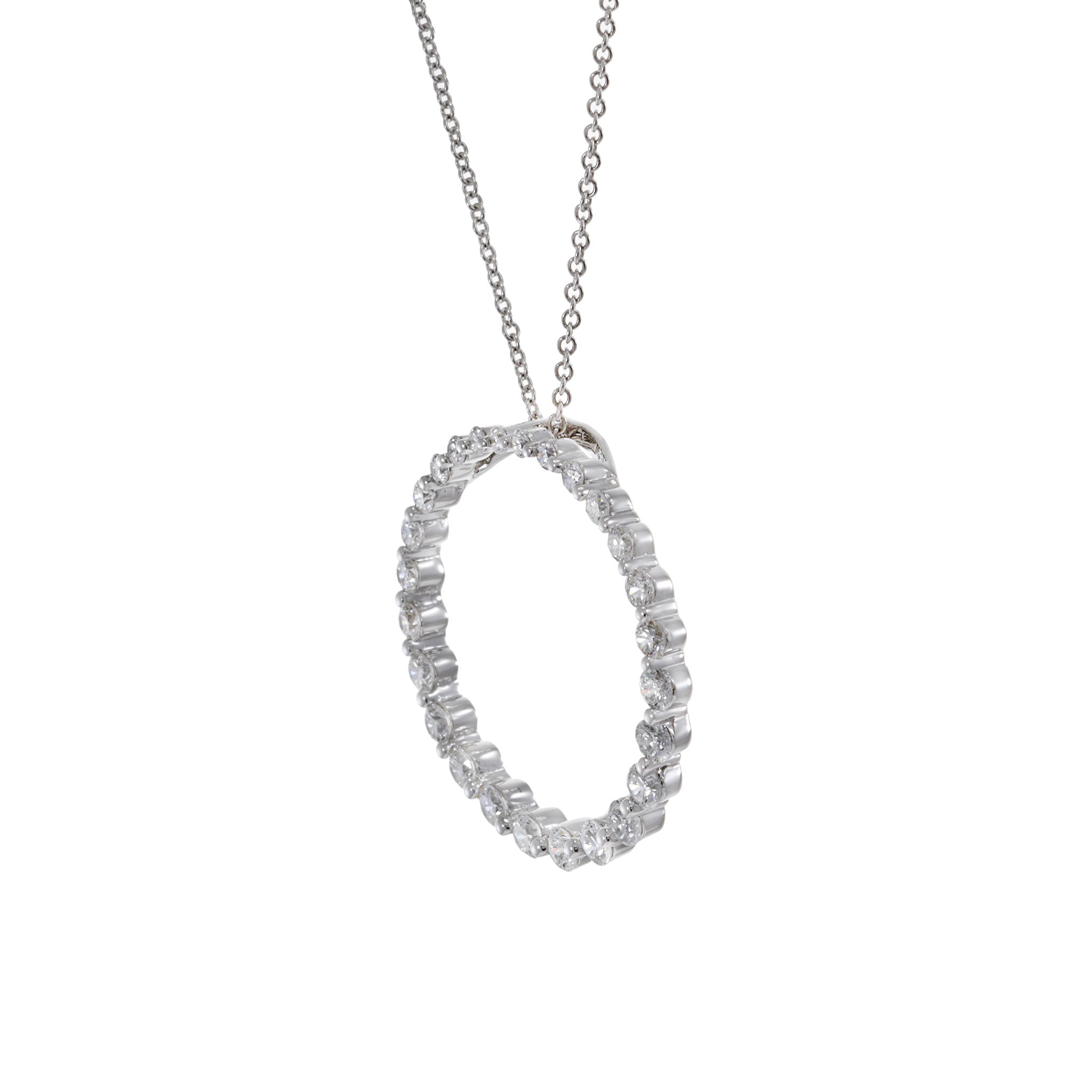 18KT White Gold Circle Diamond Pendant