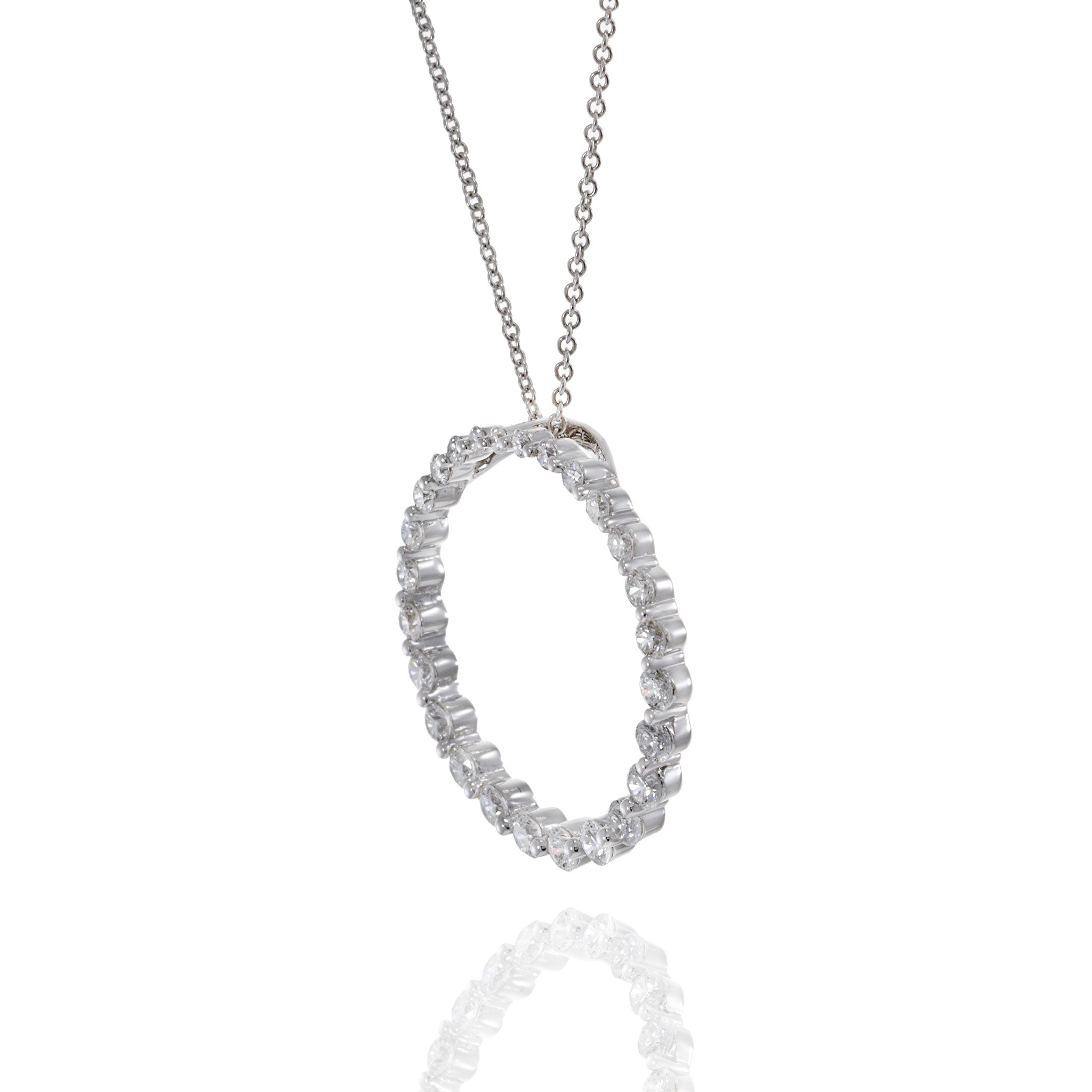 18KT White Gold Circle Diamond Pendant