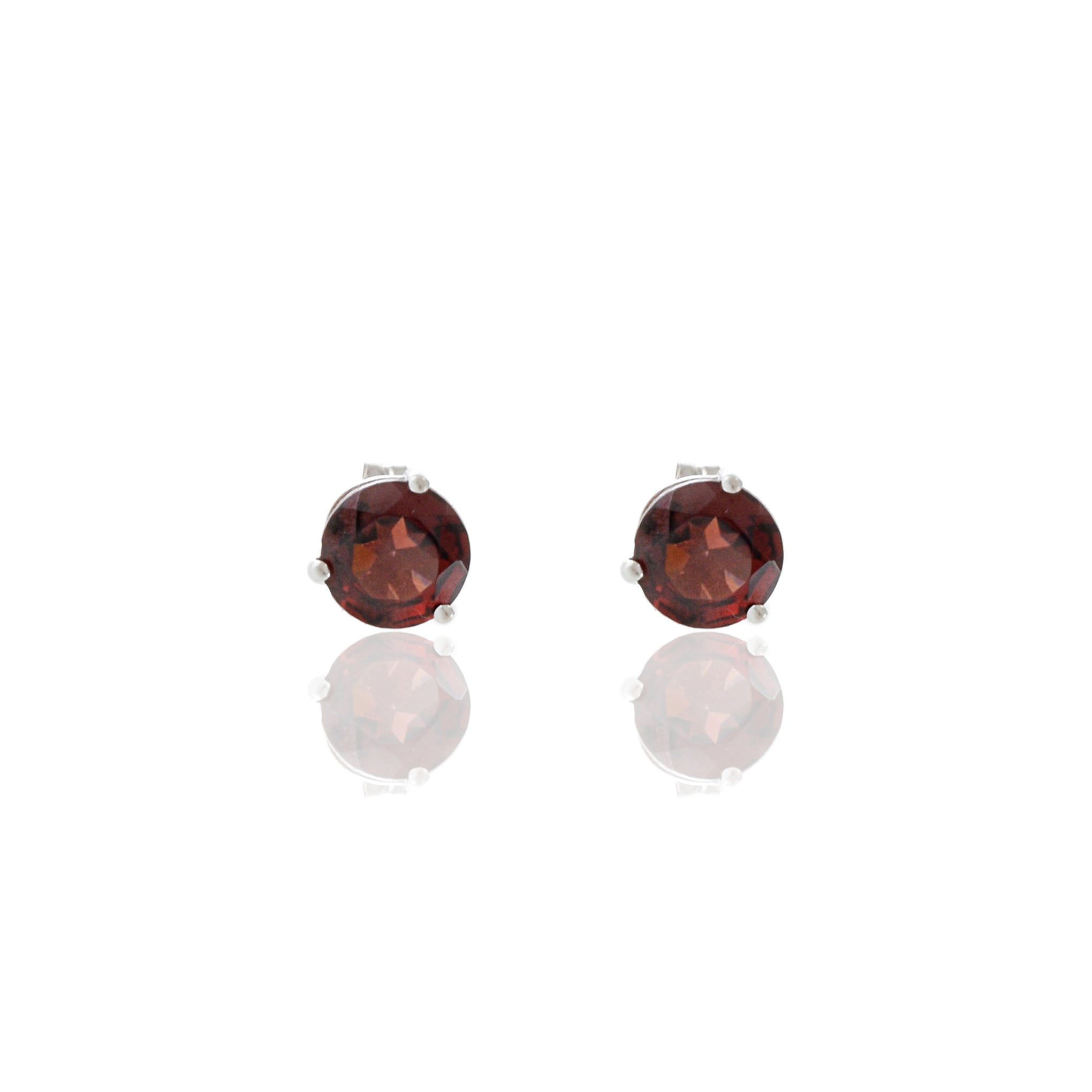 14KT White Gold Round Cut Red Garnet Studs